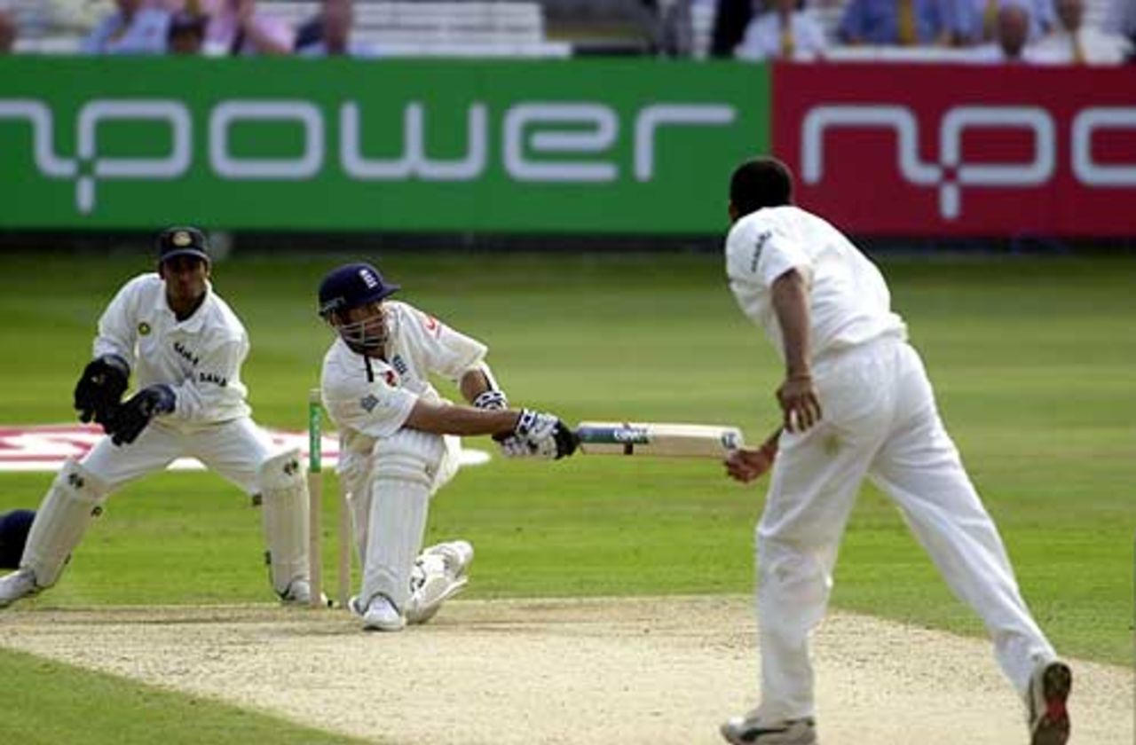 Michael Vaughan sweeps Anil Kumble on his way to another Test half-century, England v India 1st npower Test at Lord's