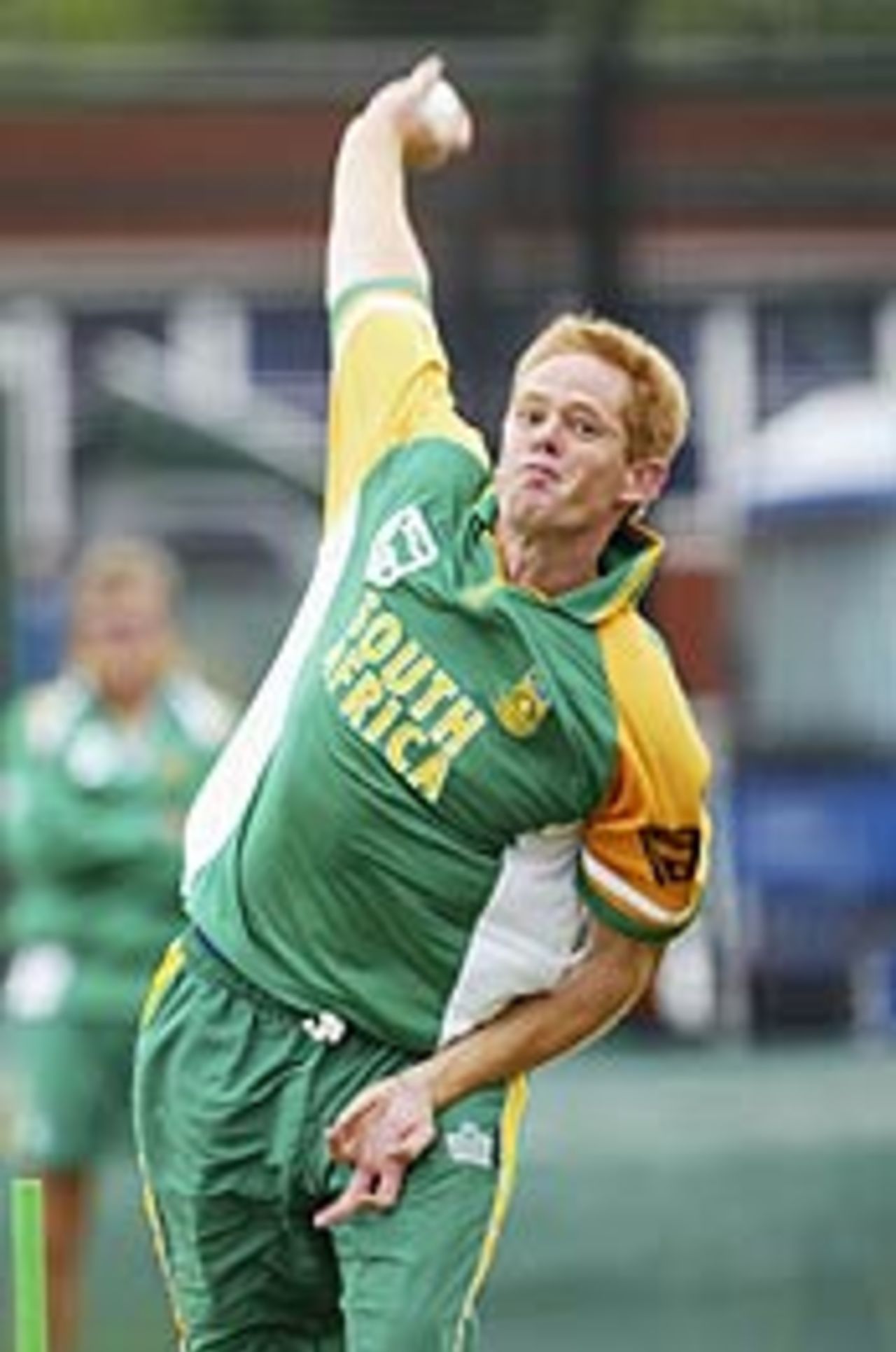 Shaun Pollock at nets before ODI at Old Trafford, July 2, 2003