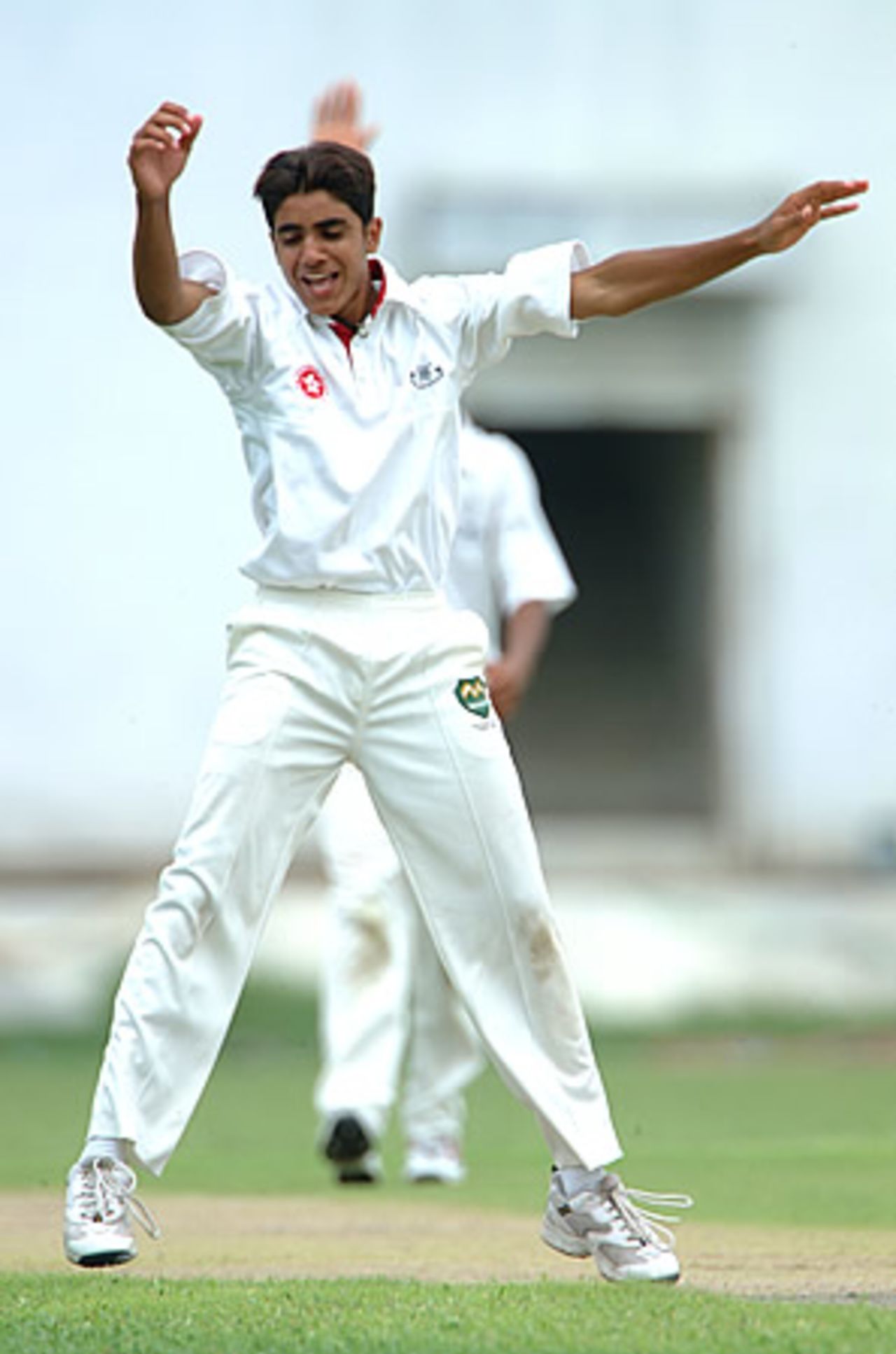 Zain Abbas of Hong Kongs appeals, Hong Kong Under-19s v Thailand Under-19s at National Stadium Karachi, Youth Asia Cup 2003, 21 July 2003.