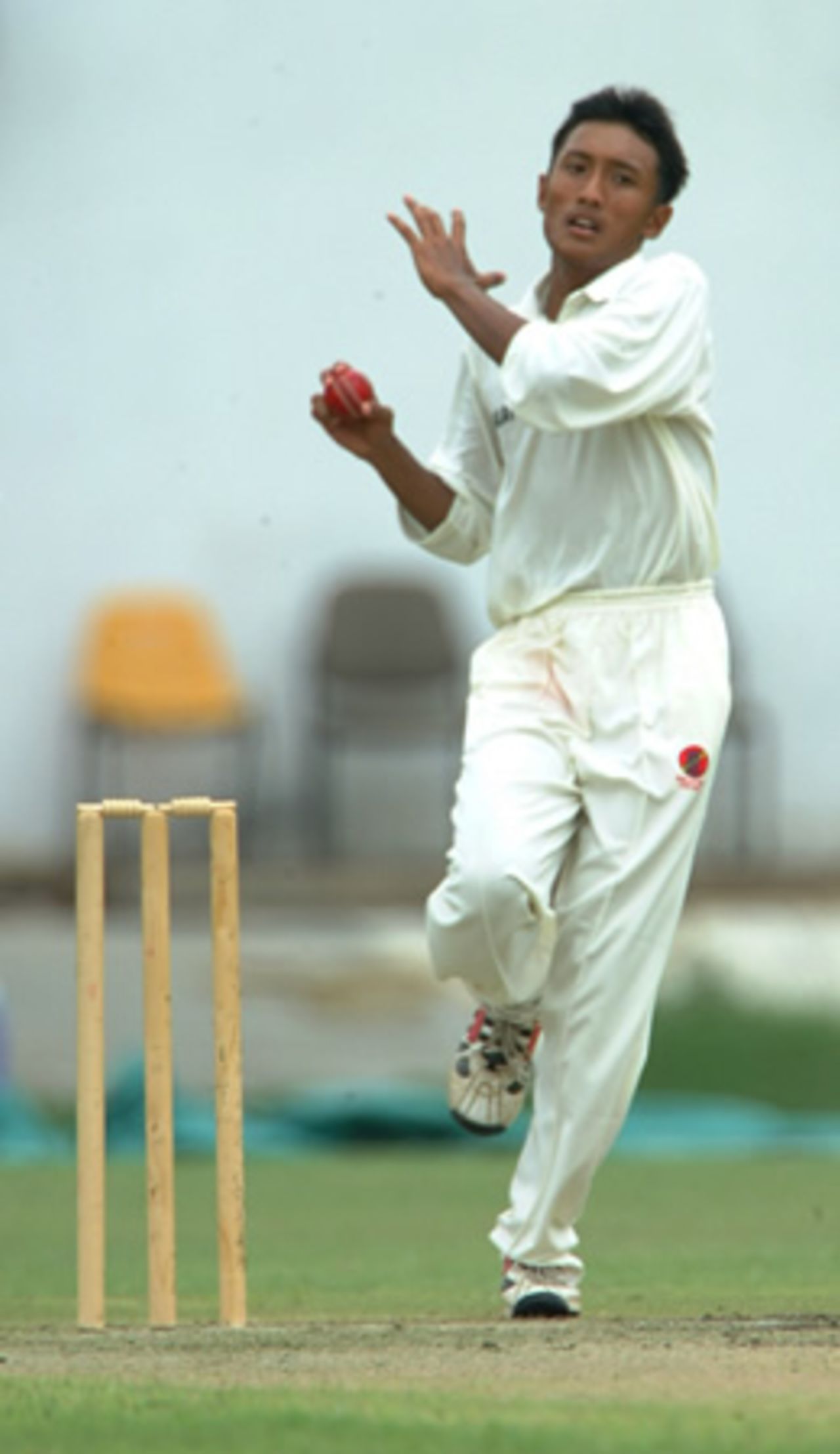 Mohammad Shukri of Malaysia during his 2-wicket spell, Malaysia Under-19s v Thailand Under-19s at National Stadium Karachi, Youth Asia Cup 2003, 23 July 2003.