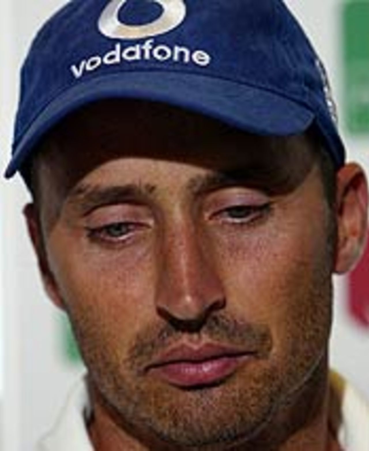 Nasser Hussain announces his resignation, July 28, 2003