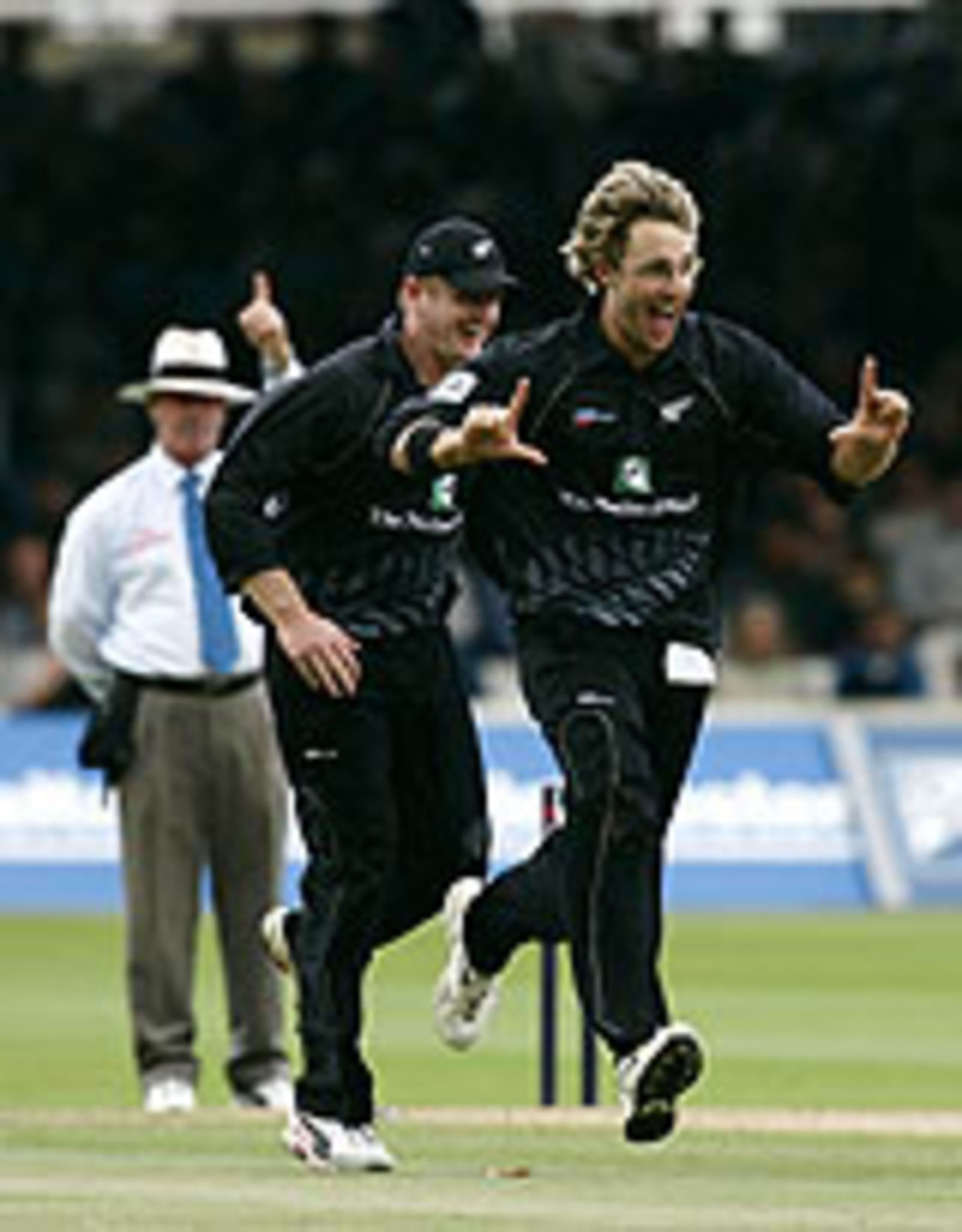 Daniel Vettori celebrates the run-out of Devon Smith, New Zealand v West Indies, Lord's, July 10, 2004