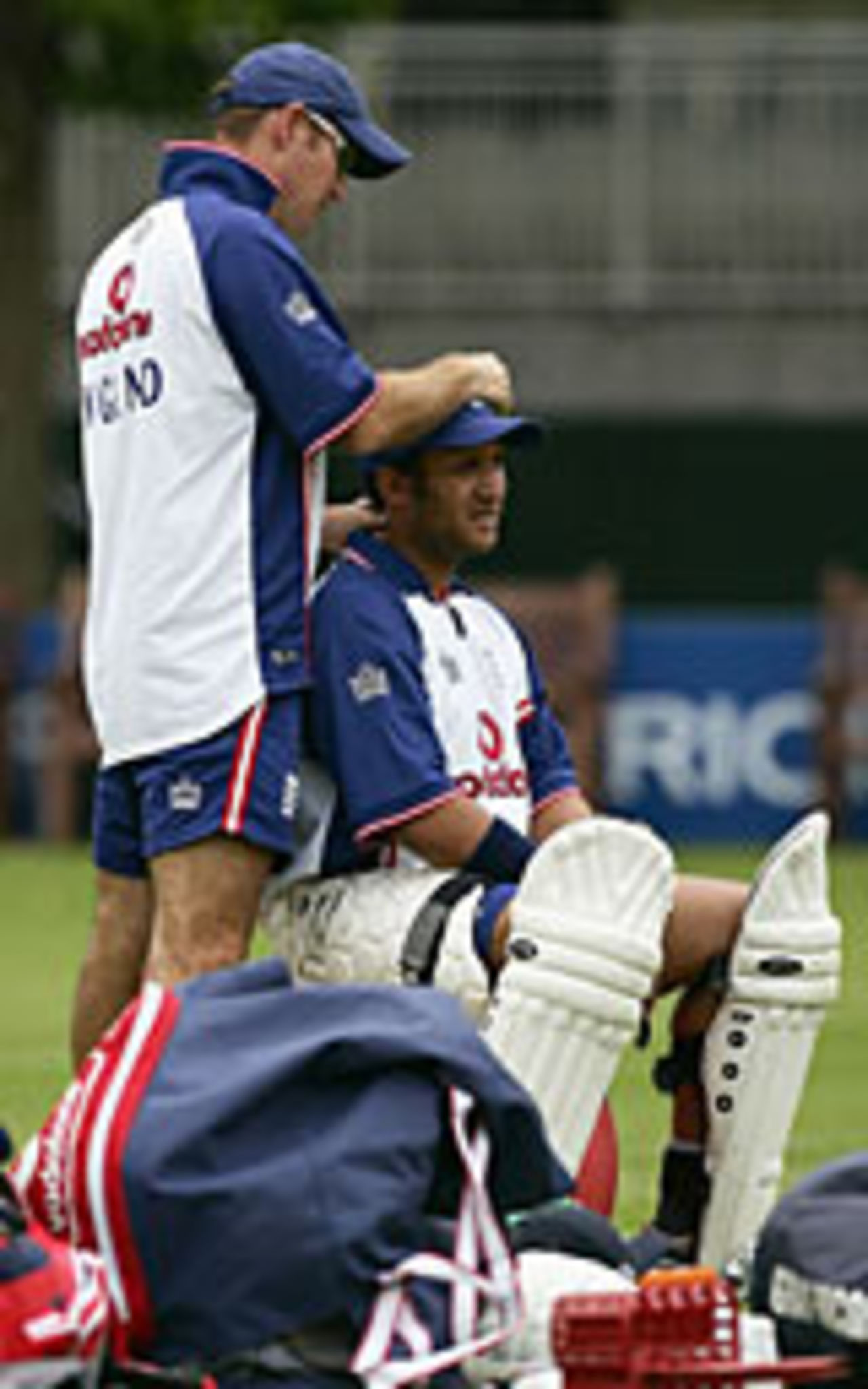 Mark Butcher feels the pain after his car crash, Lord's, July 20, 2004