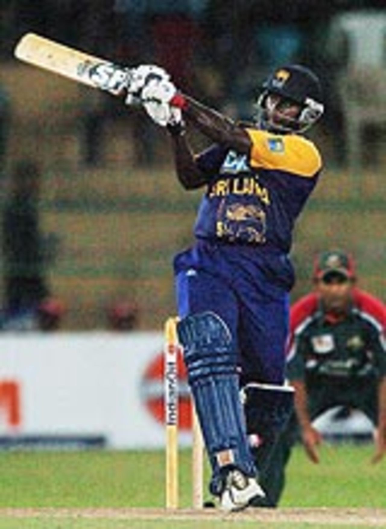 Avishka Gunawardene hooks another boundary, as Bangladesh are put to the sword in the Asia Cup, July 23