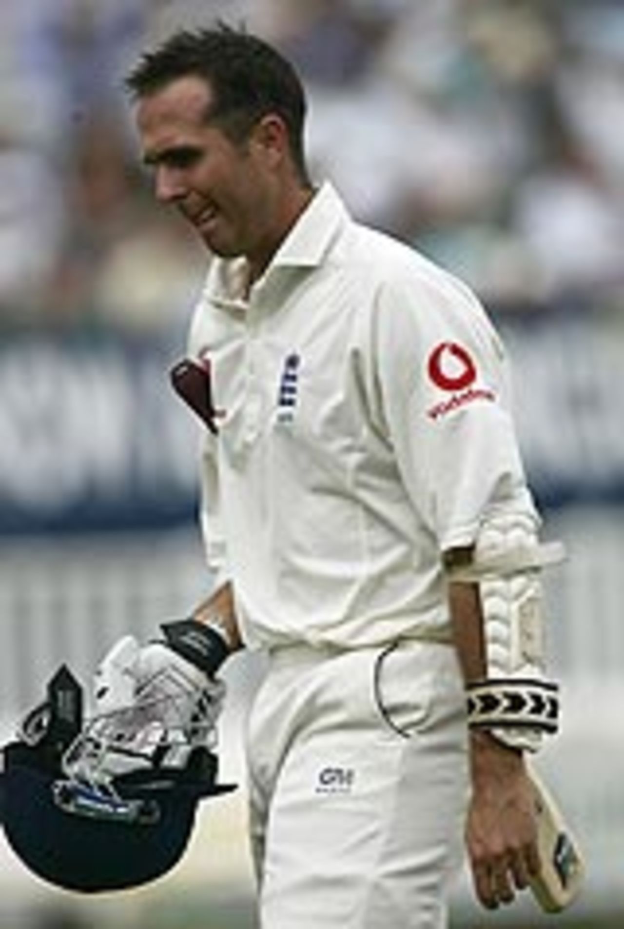 Michael Vaughan falls for 12, England v West Indies, 2nd Test, Edgbaston, July 29, 2004