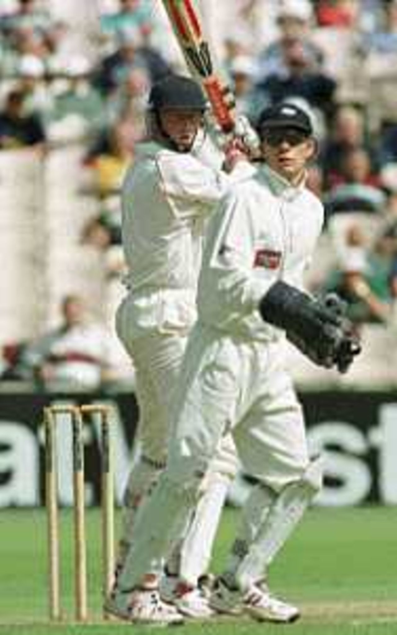 Glen Chapple during his innings of 41, Lancashire v Yorkshire, Day 2 of County Championship match, 20 Aug 1999