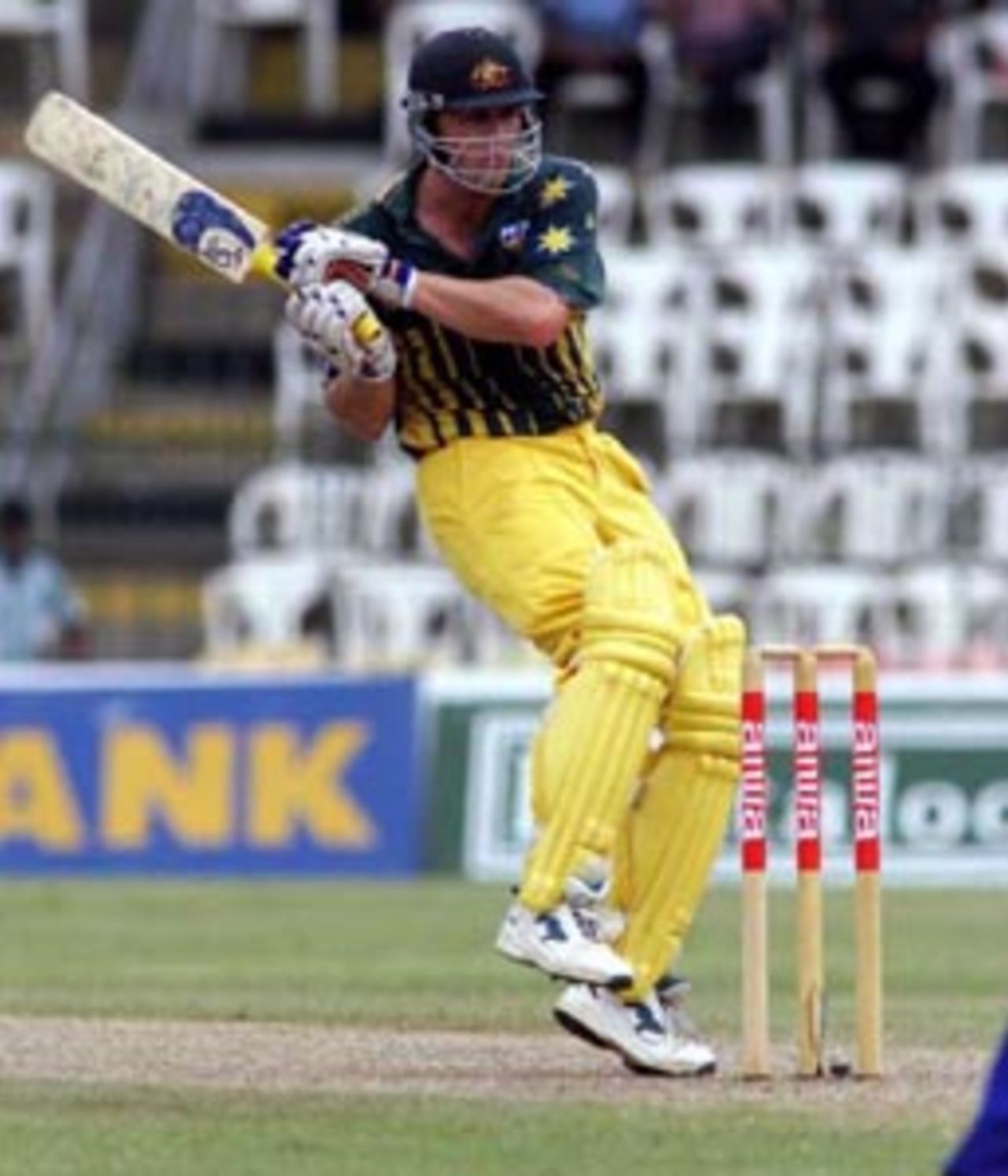 26 Aug 1999: Adam Gilchrist of Australia on the attack, during the match between Sri Lanka and Australia at Premadasa Stadium, Colombo, Sri Lanka.