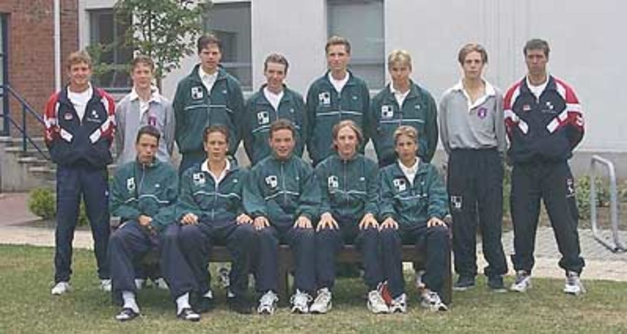 ECC Under-17 Holland team, (Back row L-R) Kobus Oliver (manager), Rutger van der Zwan, Diederik Mars, Bas van der Heijde, Maarten van Ierschot, Aarne Luten, Gavin McRae (Coach). (Front row L-R) Bart Schilperood, Roy Anderton, Auke Toussaint, Adriaan Kroonenberg (vice captain), Warner van der Vegt. Absent : Martis van Nierop (captain), Daan van Bunge.