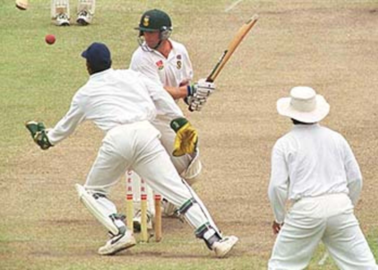 Rhodes looks back to follow the course of the ball after missing  a shot, South Africa in Sri Lanka, 2000/01, 3rd Test, Sri Lanka v South Africa, Sinhalese Sports Club Ground, Colombo, 06-10 August 2000 (Day 4).