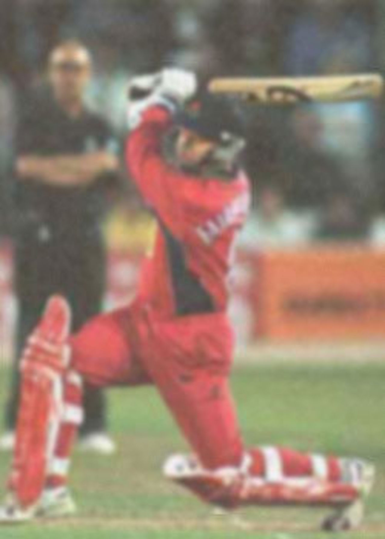 Fairbrother executes a copy book cover drive, National League Division One, 2000, Sussex v Lancashire, New County Ground, Hove, Brighton, 07 August 2000.