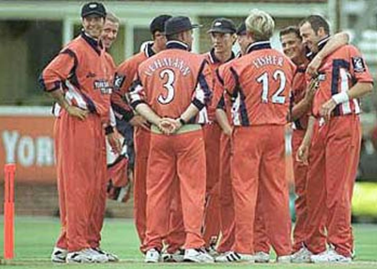A happy Yorkshire camp as wrecker-in-chief picks another wicket, National League Division One, 2000, Yorkshire v Lancashire, Headingley, Leeds, 9 August 2000.