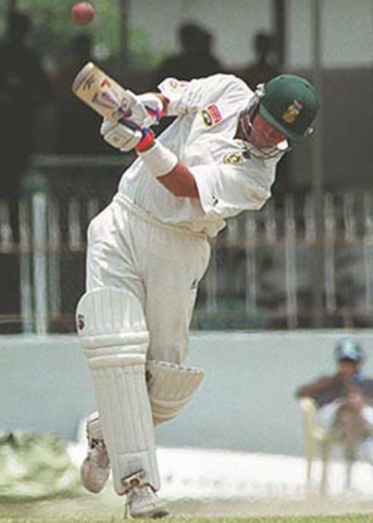 Nicky Boje lofts the ball over the infield. South Africa in Sri Lanka 2000/01, 3rd Test, Sri Lanka v South Africa, Sinhalese Sports Club Ground, Colombo,06-10 August 2000 (Day 5).