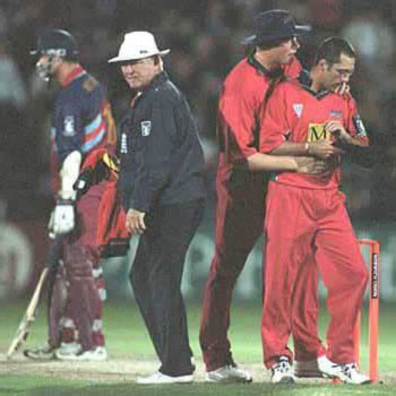 Flintoff reassures Joe Scuderi against Kent, National League Division One, 2000, Lancashire v Kent, Old Trafford, Manchester, 15 August 2000.