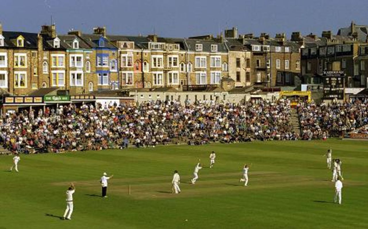 30 Aug 2000: Gary Fellows of Yorkshire dismisses Ben Hollioake of Surrey during the first day of the PPP Healthcare County Championship match in Scarborough.