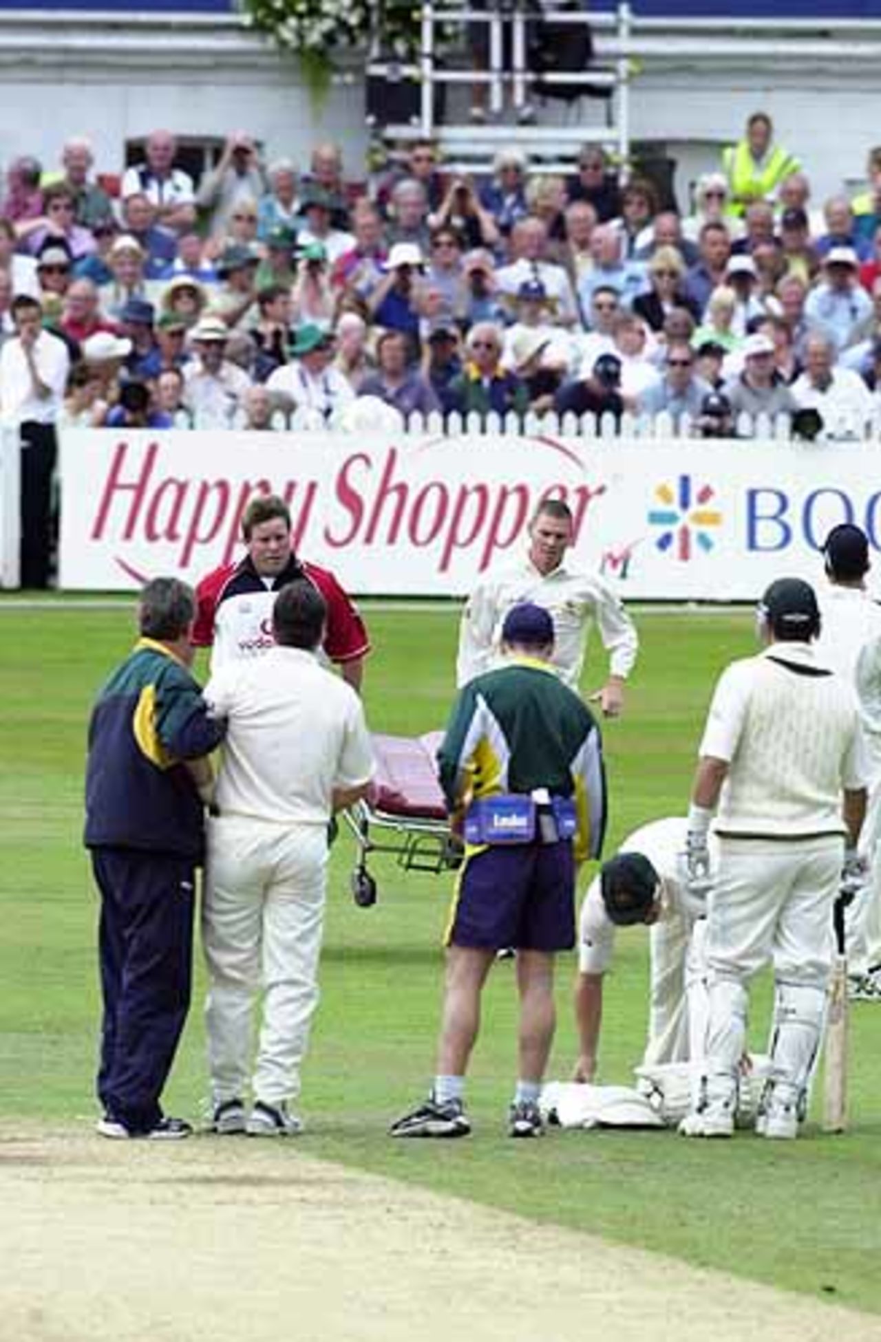 The stretcher comes on for the injured Steve Waugh, England v Australia, The Ashes 3rd npower Test, Nottingham, 02-06 Aug 2001