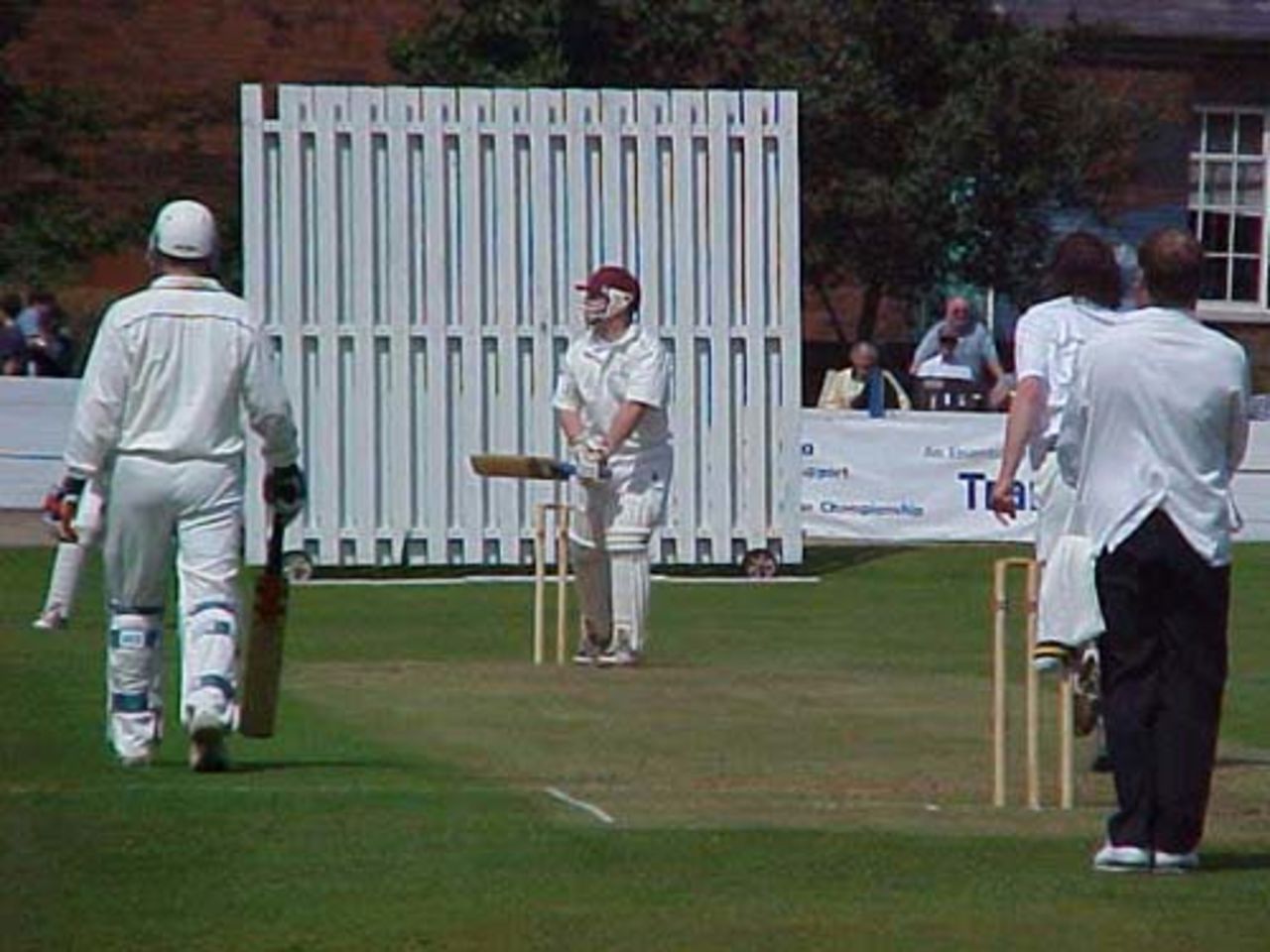 Andrew Spencer edges Haslam towards the slips