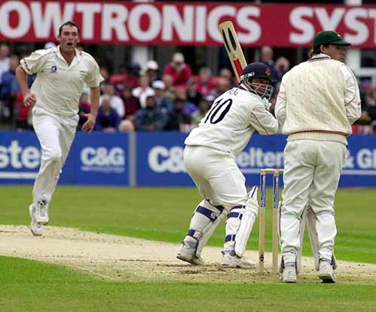 Leics v Lancs in the Cheltenham and Gloucester Trophy semi final , Grace Road , Leicester, 12-13 August 2001