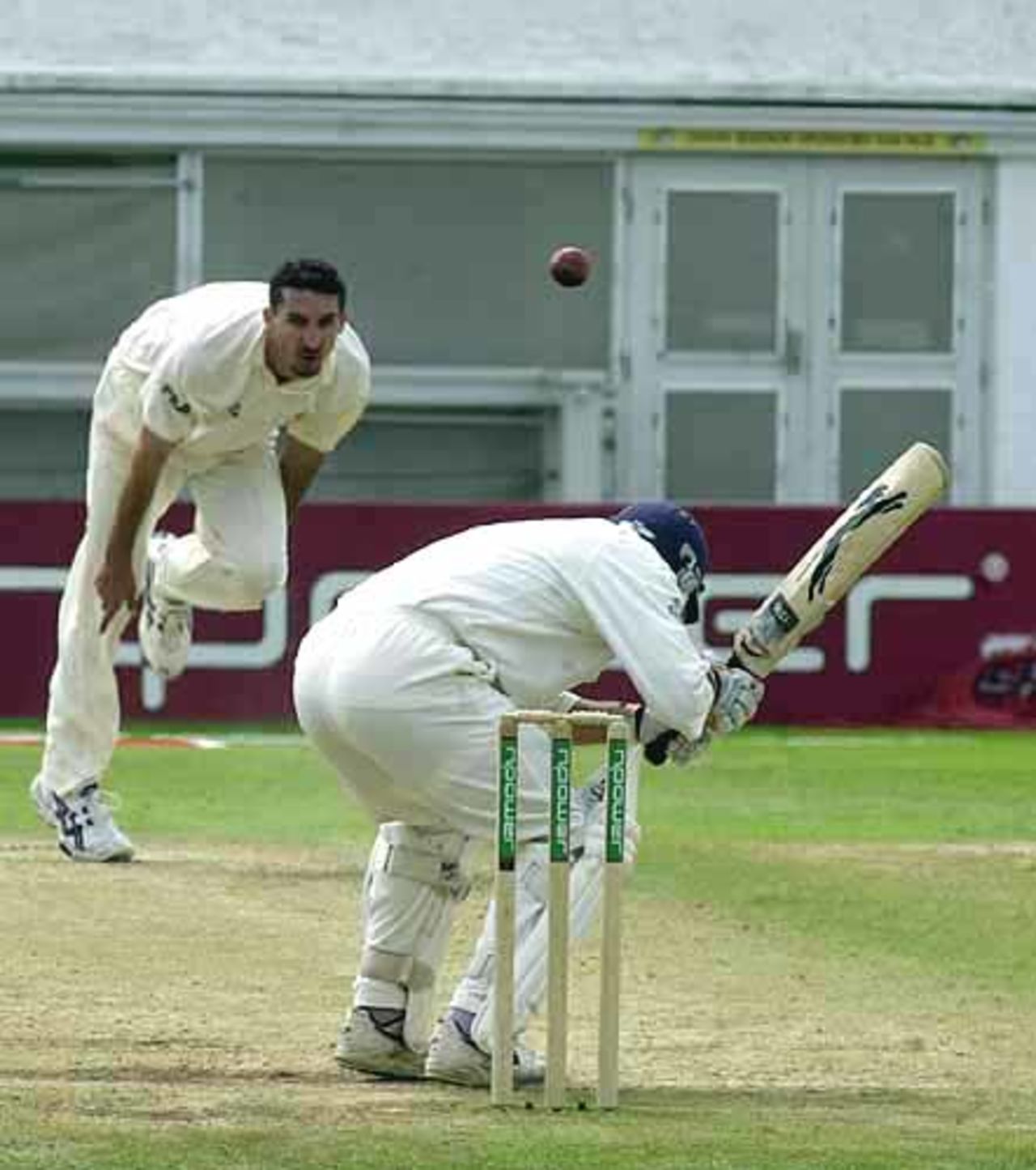 Jason Gillespie lets Ramprakash have a bouncer, England v Australia, The Ashes 4th npower Test, Leeds, 16-20 Aug 2001
