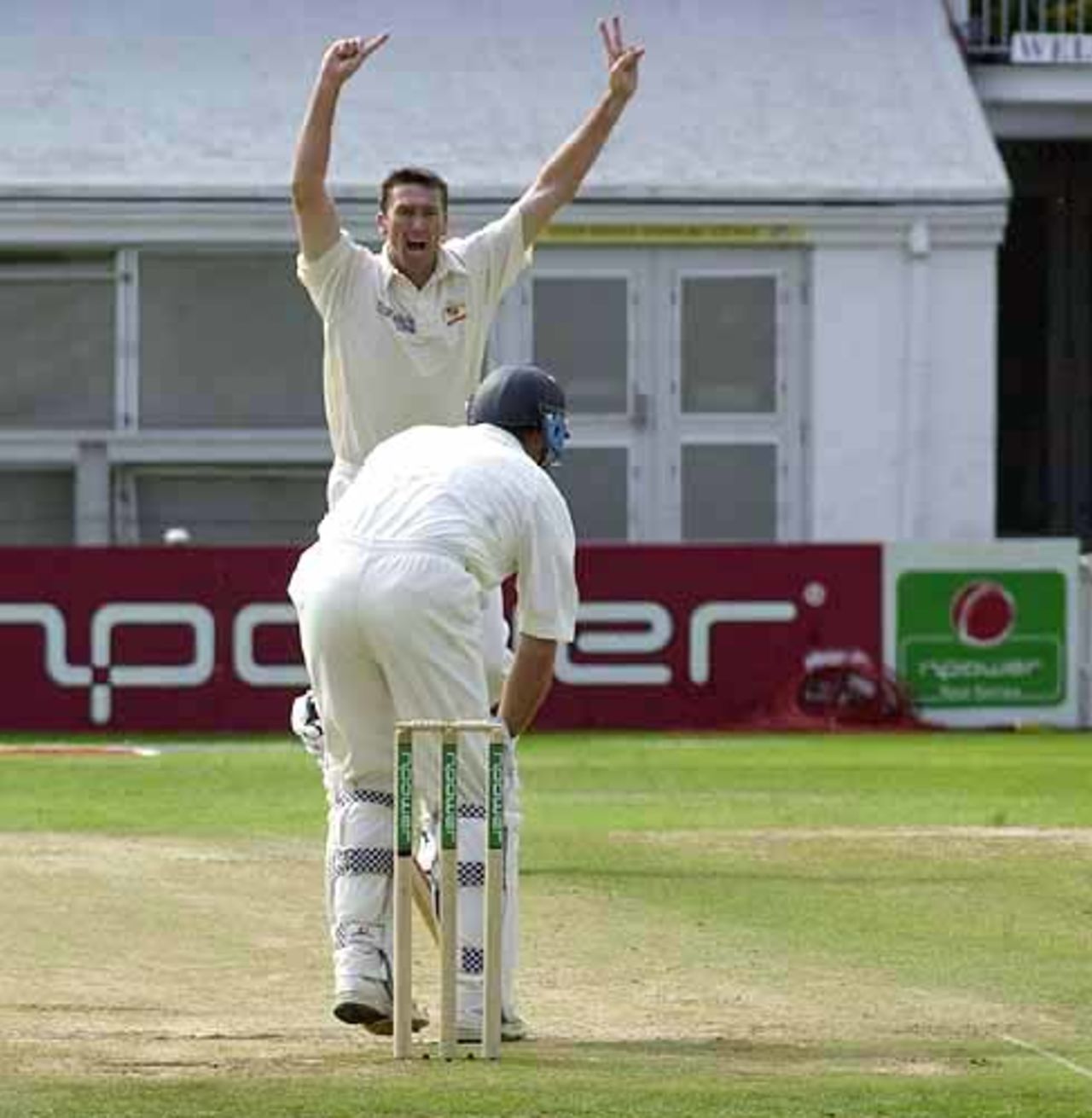 Glenn McGrath traps England skipper Hussain lbw in his first bowling spell of the third day, England v Australia, The Ashes 4th npower Test, Leeds, 16-20 Aug 2001