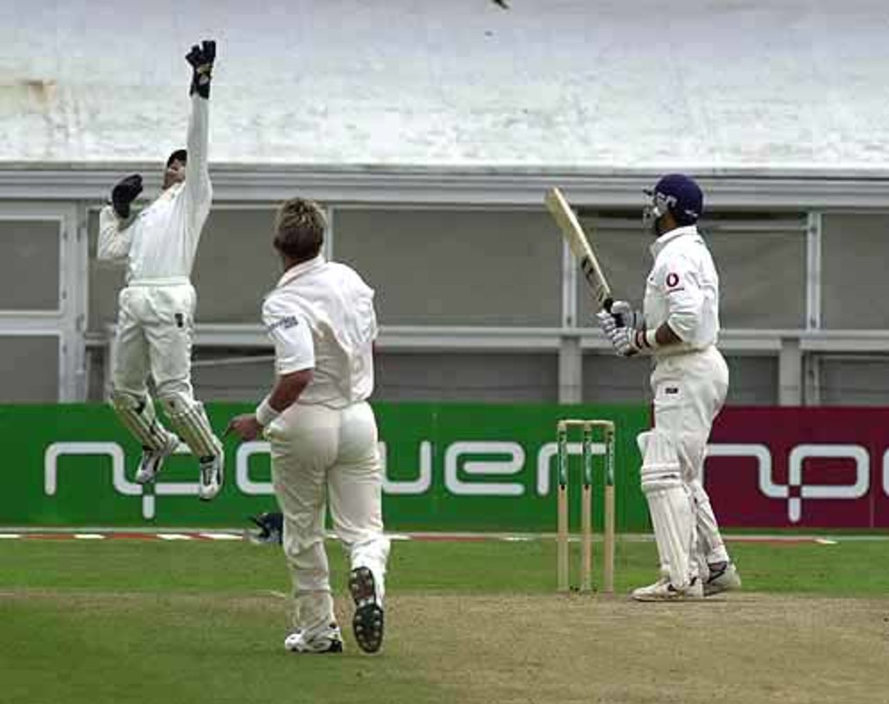 Ramprakash is out for 40, a victim of Brett Lee, England v Australia, The Ashes 4th npower Test, Leeds, 16-20 Aug 2001