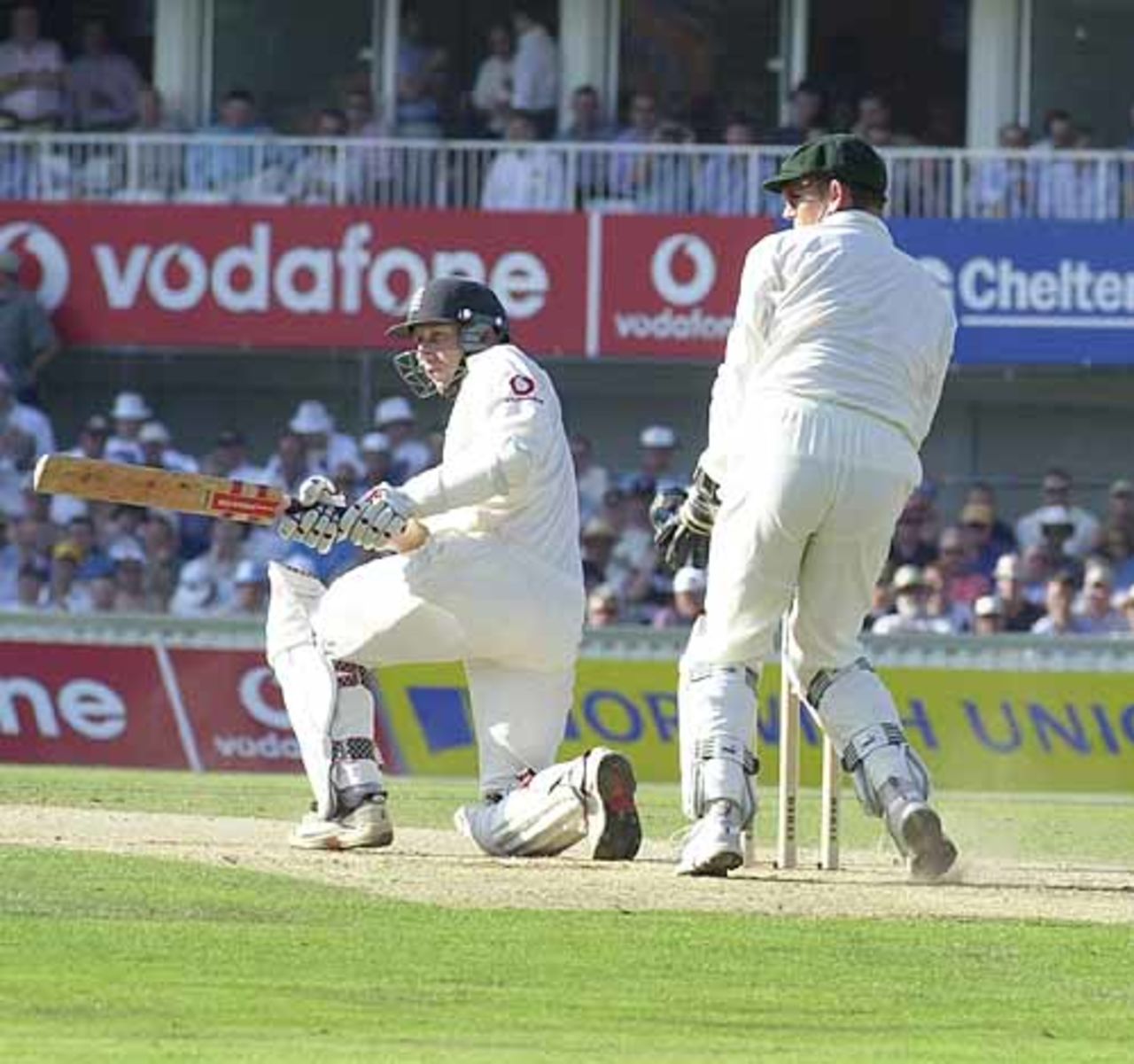 Mike Atherton sweeps Warne for four in his innings of 13, Fifth npower Test, The Oval, Fri 24 Aug 2001