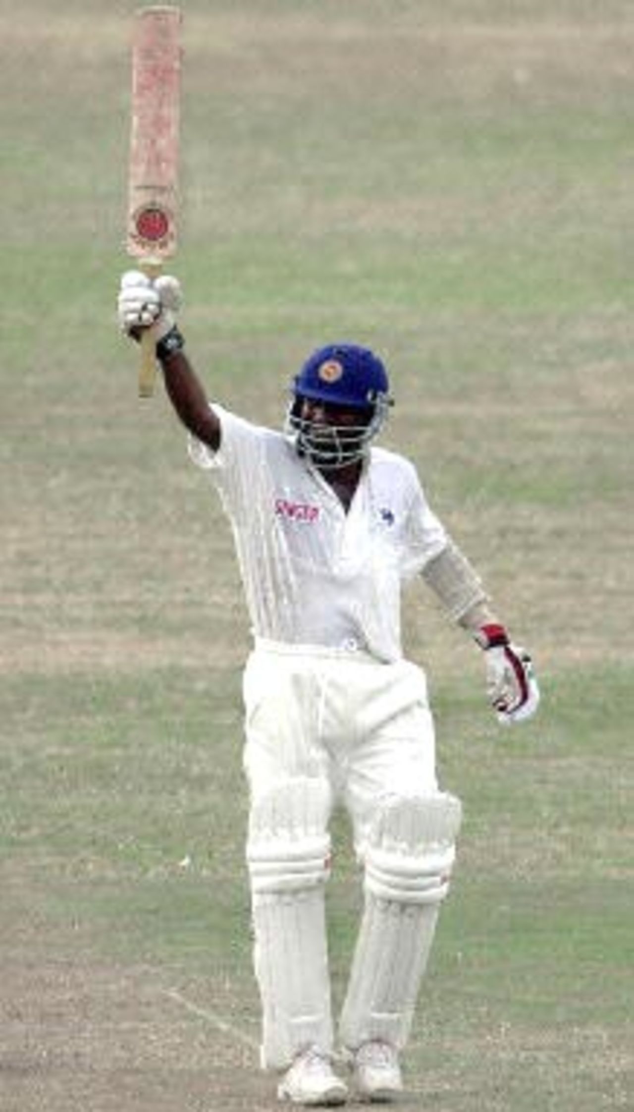 24 August 2001: India in Sri Lanka 2001, 2nd Test, Sri Lanka v India, Asgiriya Stadium, 22-26 August 2001, (Day 3)