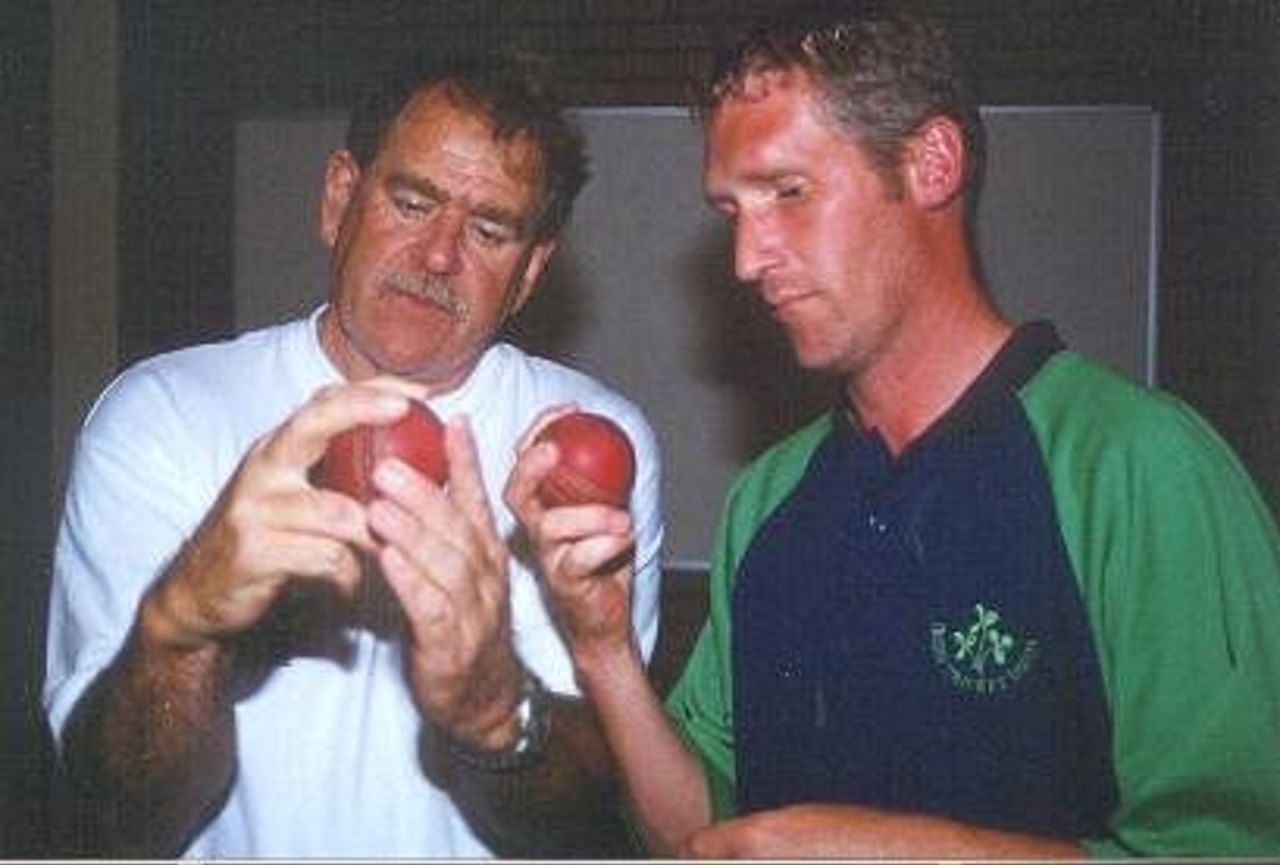 Terry Jenner with M Gillespie, coaching workshops in Belfast, 20-21 August 2001