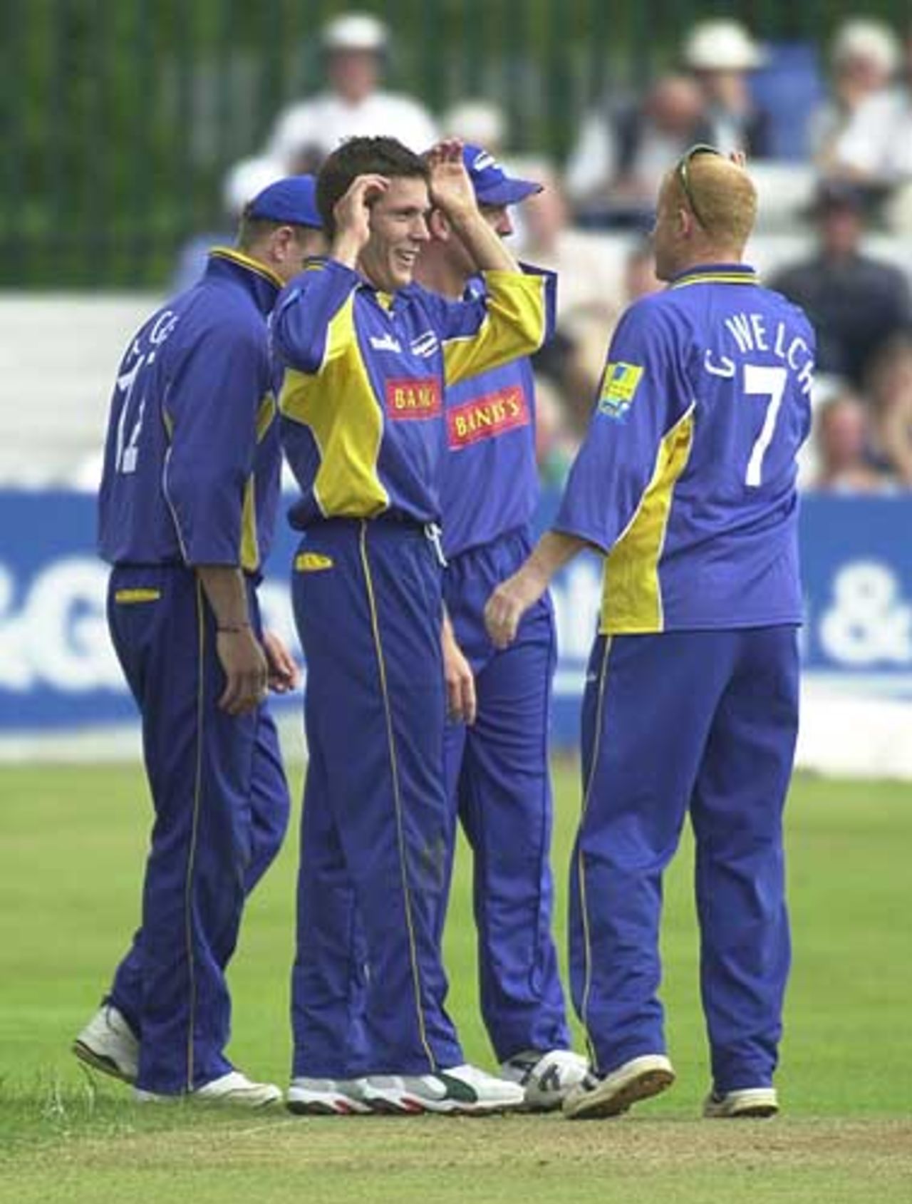 Lungley celebrates his wicket, Kendall is out for LBW after 1 run,  Norwich Union League, Sat 3rd August 2002