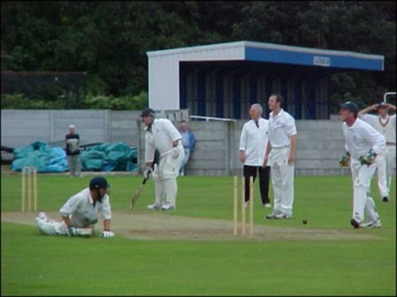 Worsley Cup 2002: Runs were hard to come by with several close run out decisions going Church's way