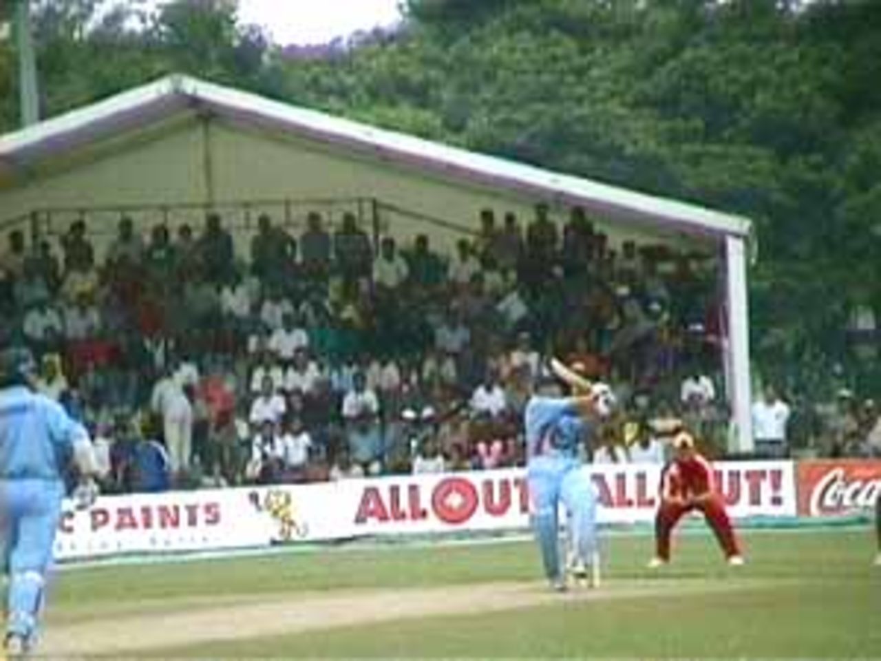 Tendulkar bludgeons a ball over mid-wicket en route to his 85, India v Zimbabwe (2nd ODI), Coca-Cola Singapore Challenge, 1999-2000, Kallang Ground, Singapore, 4 Sep 1999