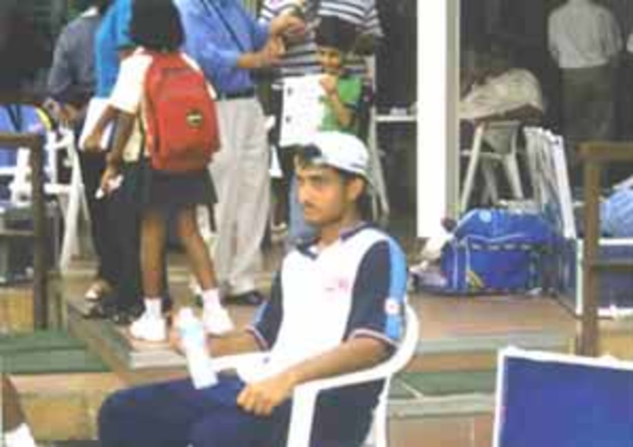 Ganguly in a pensive mood, Coca-Cola Singapore Challenge, 1999-2000, Kallang Ground, Singapore, 2 Sep 1999