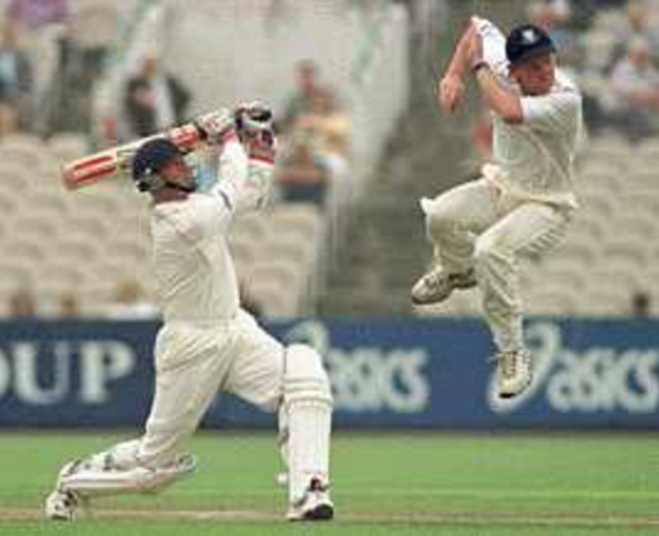 Glen Chapple hits out, Lancashire v Durham, County Championship, 1-4 Sept 1999