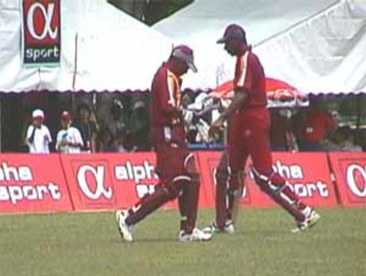 Mclean's departs, India v West Indies (3rd ODI), Coca-Cola Singapore Challenge, 1999-2000, Kallang Ground, Singapore, 5 Sep 1999.
