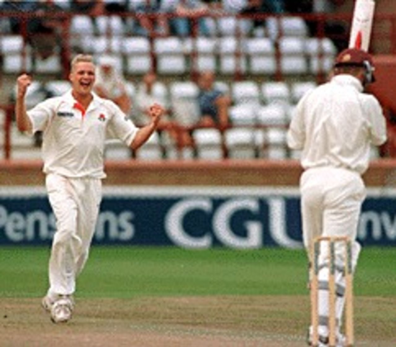 Richard Green celebrates the wicket of Cox, County Championship, Lancashire v Somerset, 15-18 September 1999