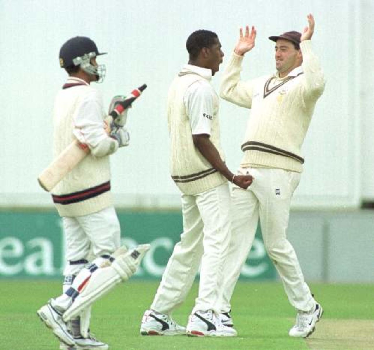 Surrey celebrate the wicket that wins the 2000 Championship, Old Trafford, 13 Sep 2000