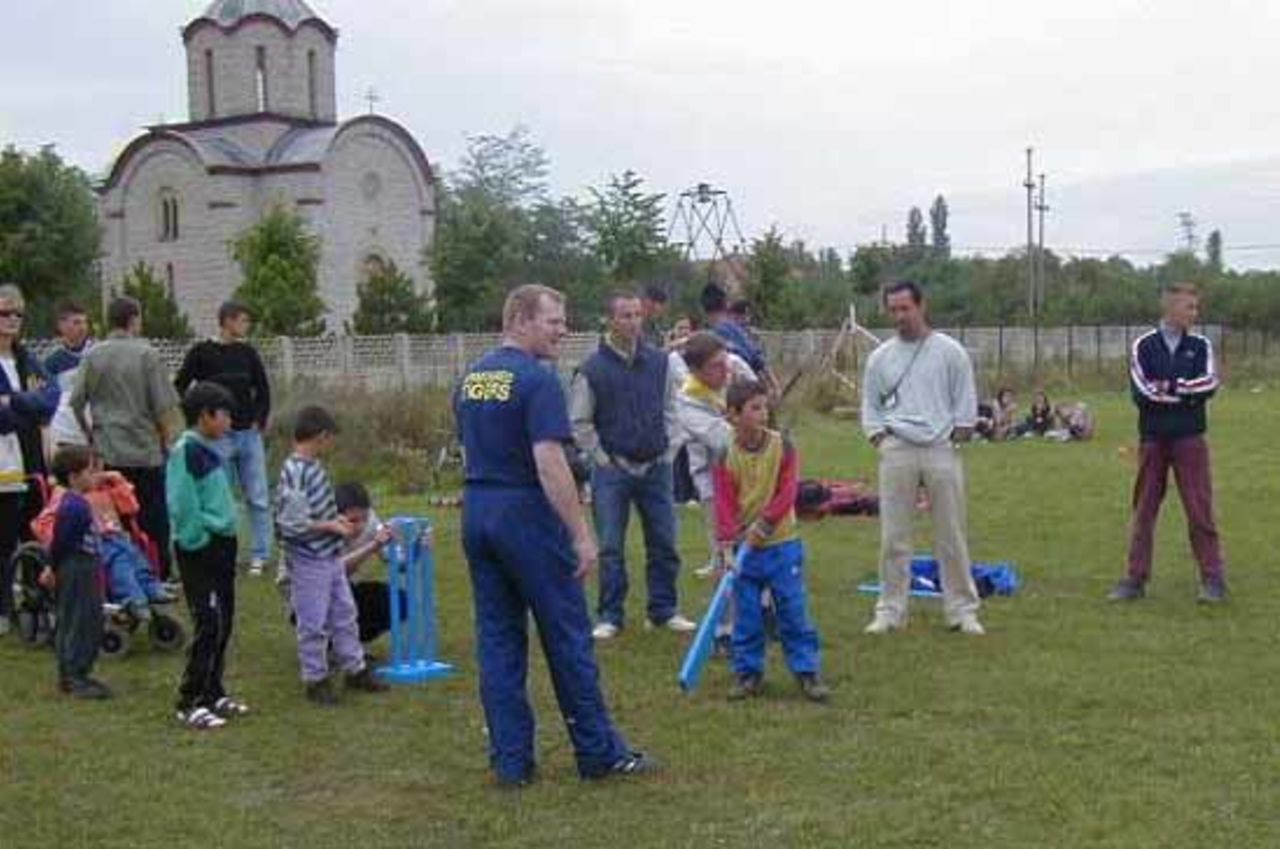 Kosvo visit September 2002