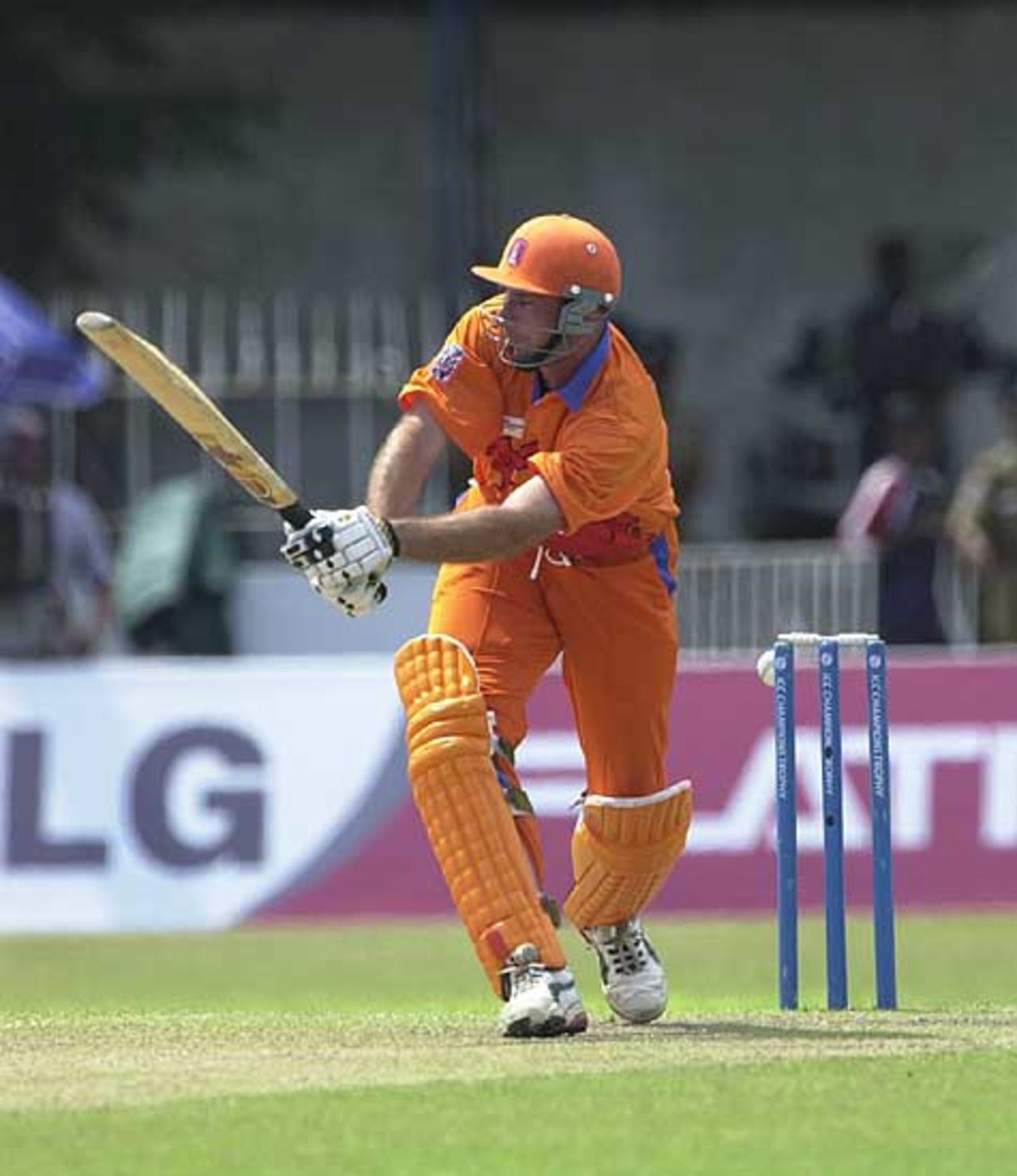 ICC Champions Trophy, Netherlands v Pakistan, 21st September 2002, Colombo (SSC)