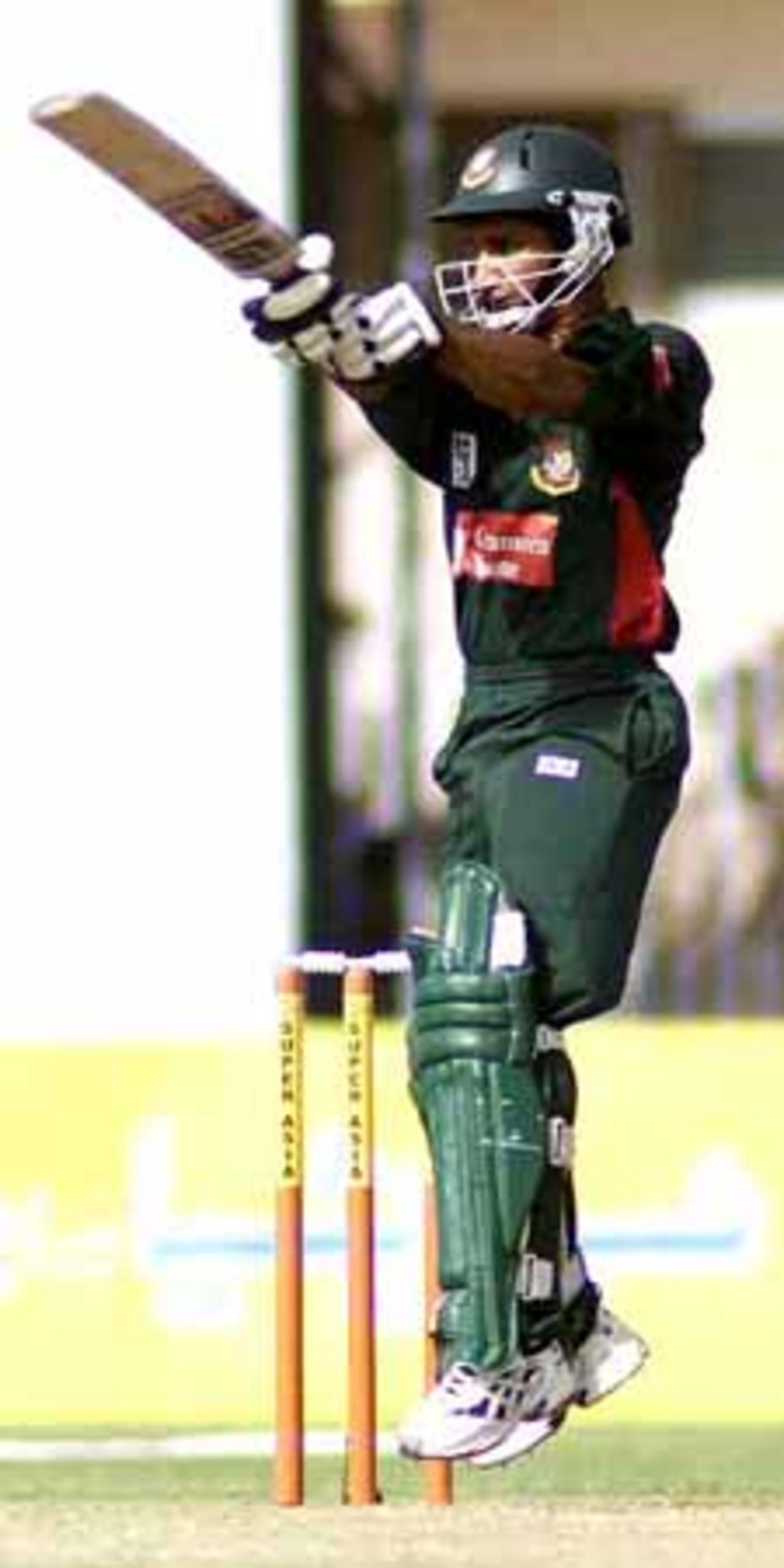 Habibul Bashar in action on his way to 37, Pakistan v Bangladesh, 4th ODI, Rawalpindi, September 18, 2003.