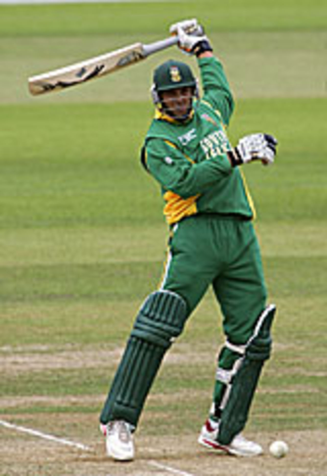 Jacques Kallis - Beating them with one hand, Bangladesh v South Africa, Edgbaston, Champions Trophy, September 12, 2004