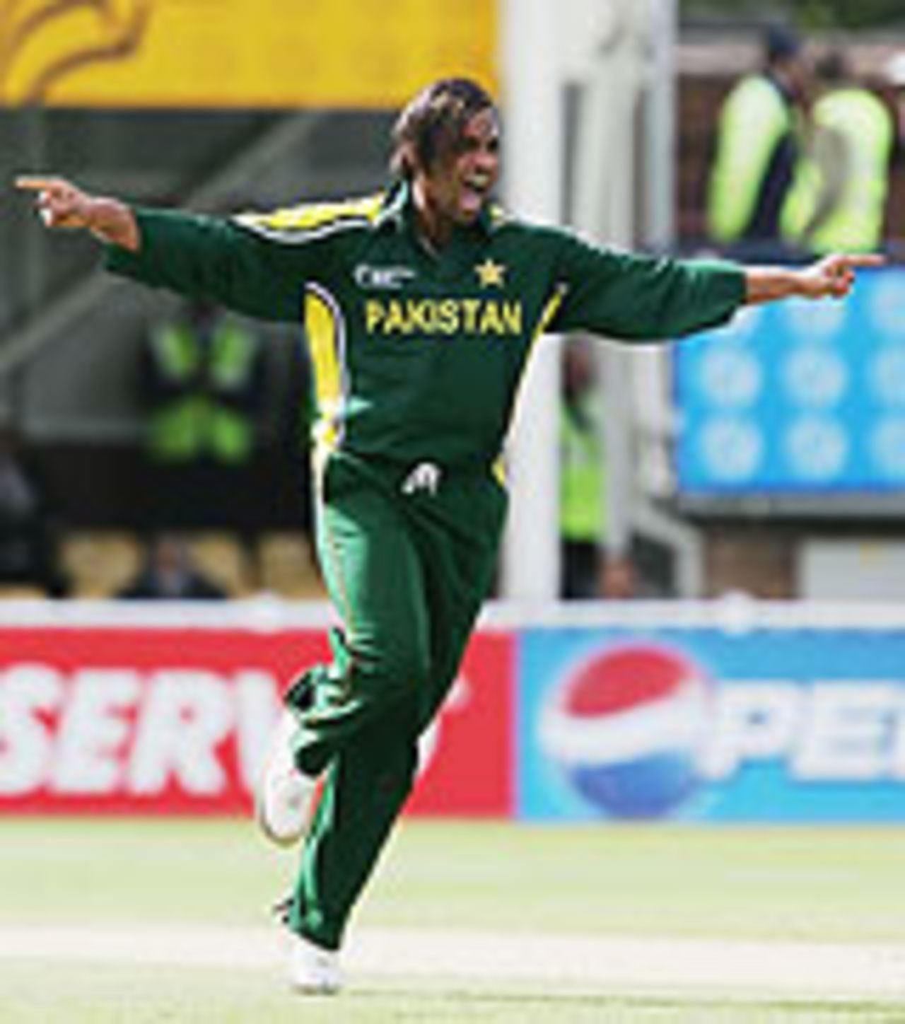 Shoaib Akhtar celebrates another wicket, as Pakistan take control against India at Edgbaston, Champions Trophy, September 19, 2004