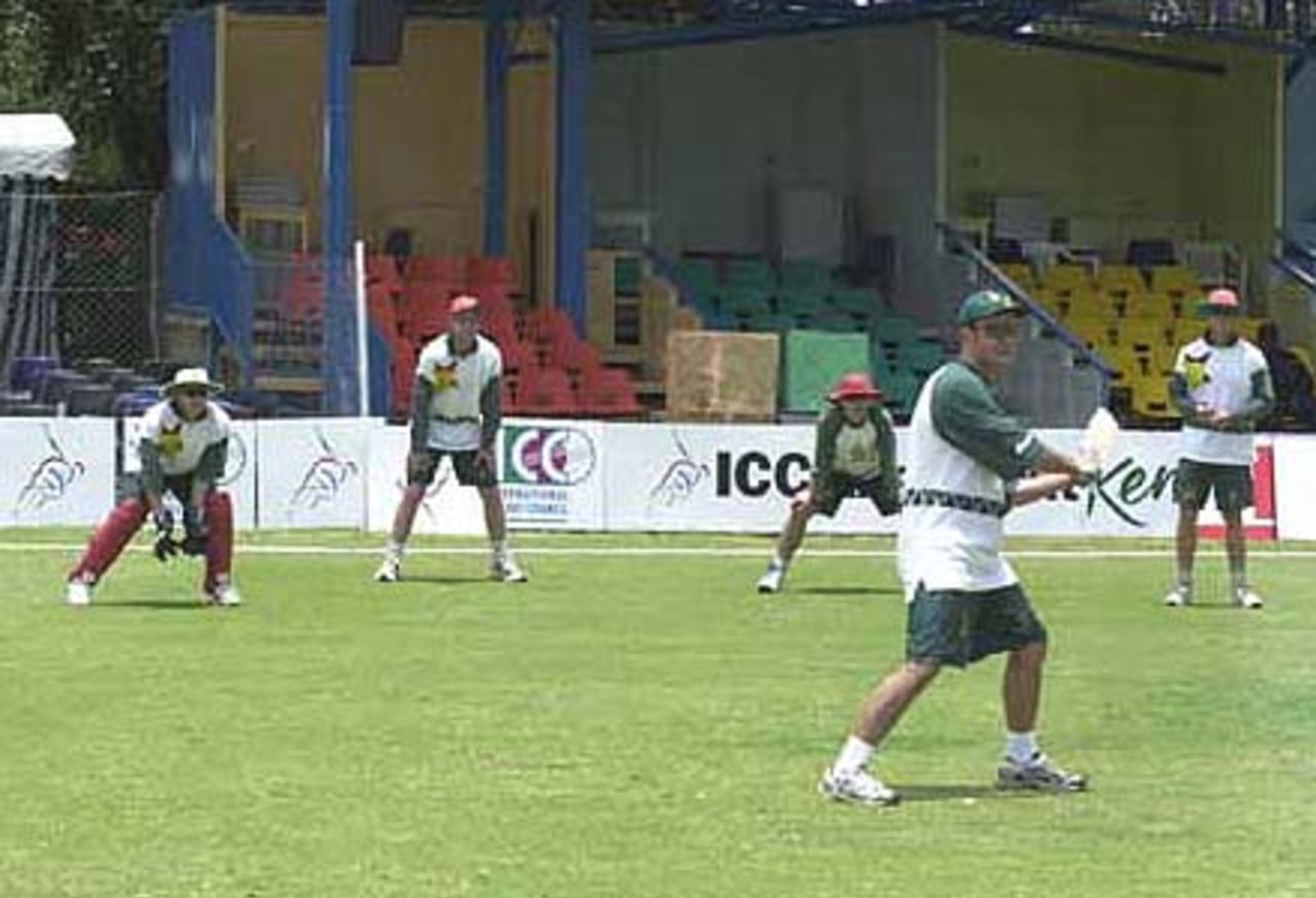 The Zimbabweans training hard in anticipation of their encounter against New Zealand, ICC KnockOut, 2000/01, Gymkhana Club Ground, Nairobi, 06 October 2000.