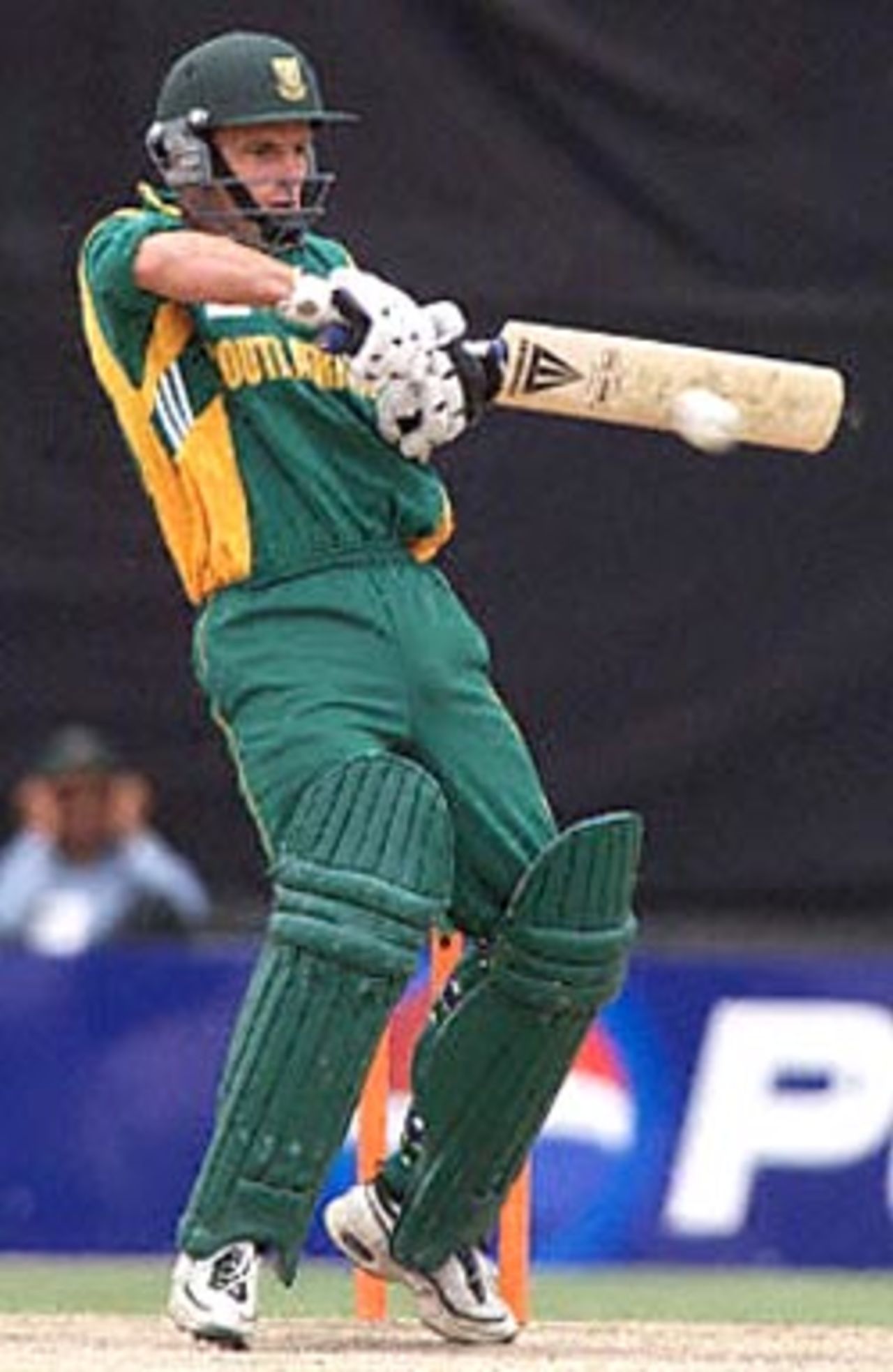 Gary Kirsten plays a forcing shot off the backfoot. ICC KnockOut 2000/01, 4th Quarter Final, England v South Africa Gymkhana Club Ground, Nairobi, 10 October 2000