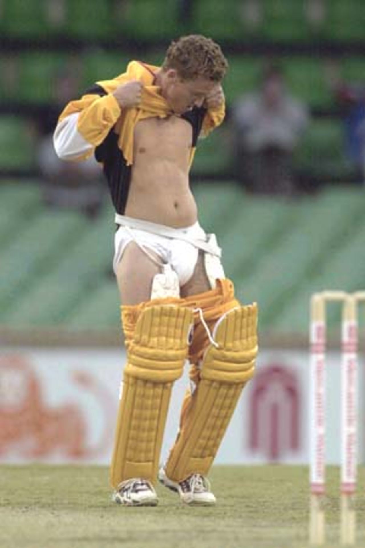 20 Oct 2000: Goodwin of Western Australia makes himself comfortable in the Mercantile Mutual Cup match between the Western Australian Warriors and South Australian Redbacks at the WACA ground in Perth, Australia.
