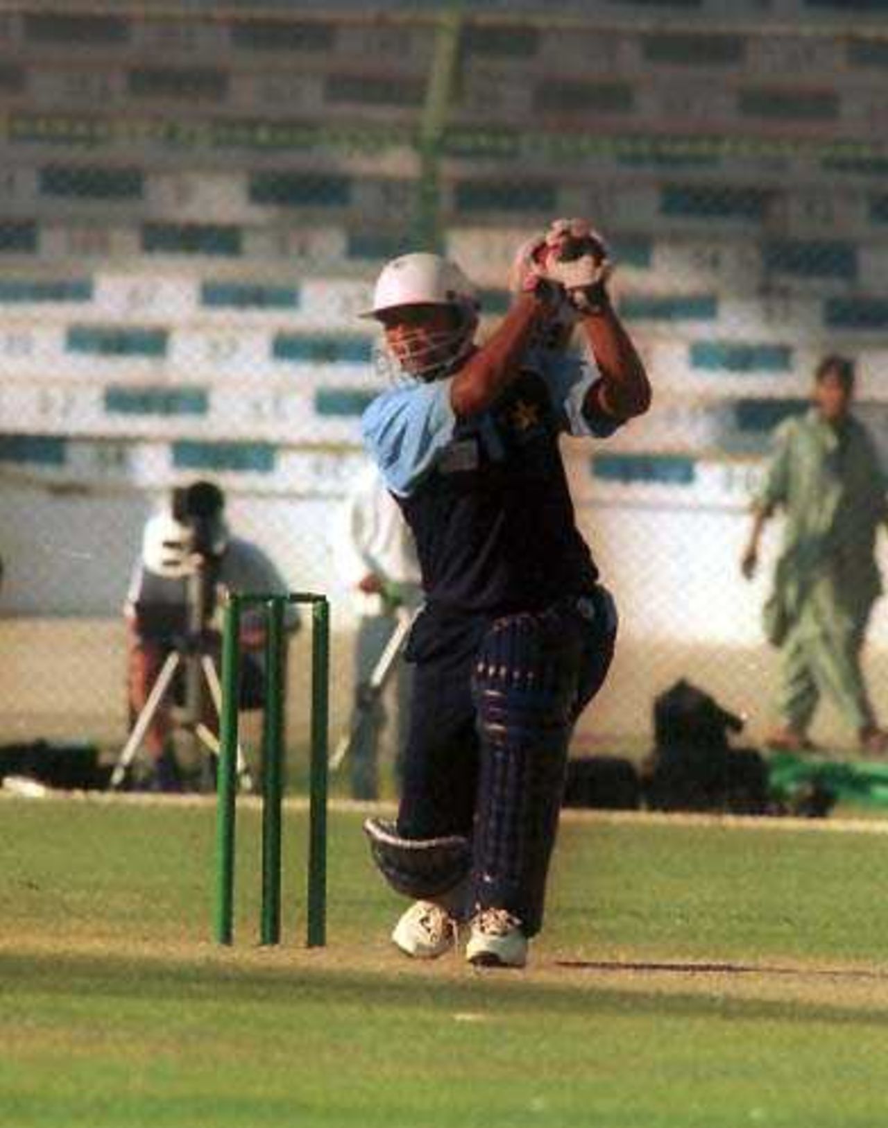 Youngster Naumanullah on the way to 64, 2nd warm-up match, England XI v Pakistan 'A', 22 October 2000, National Stadium Karachi