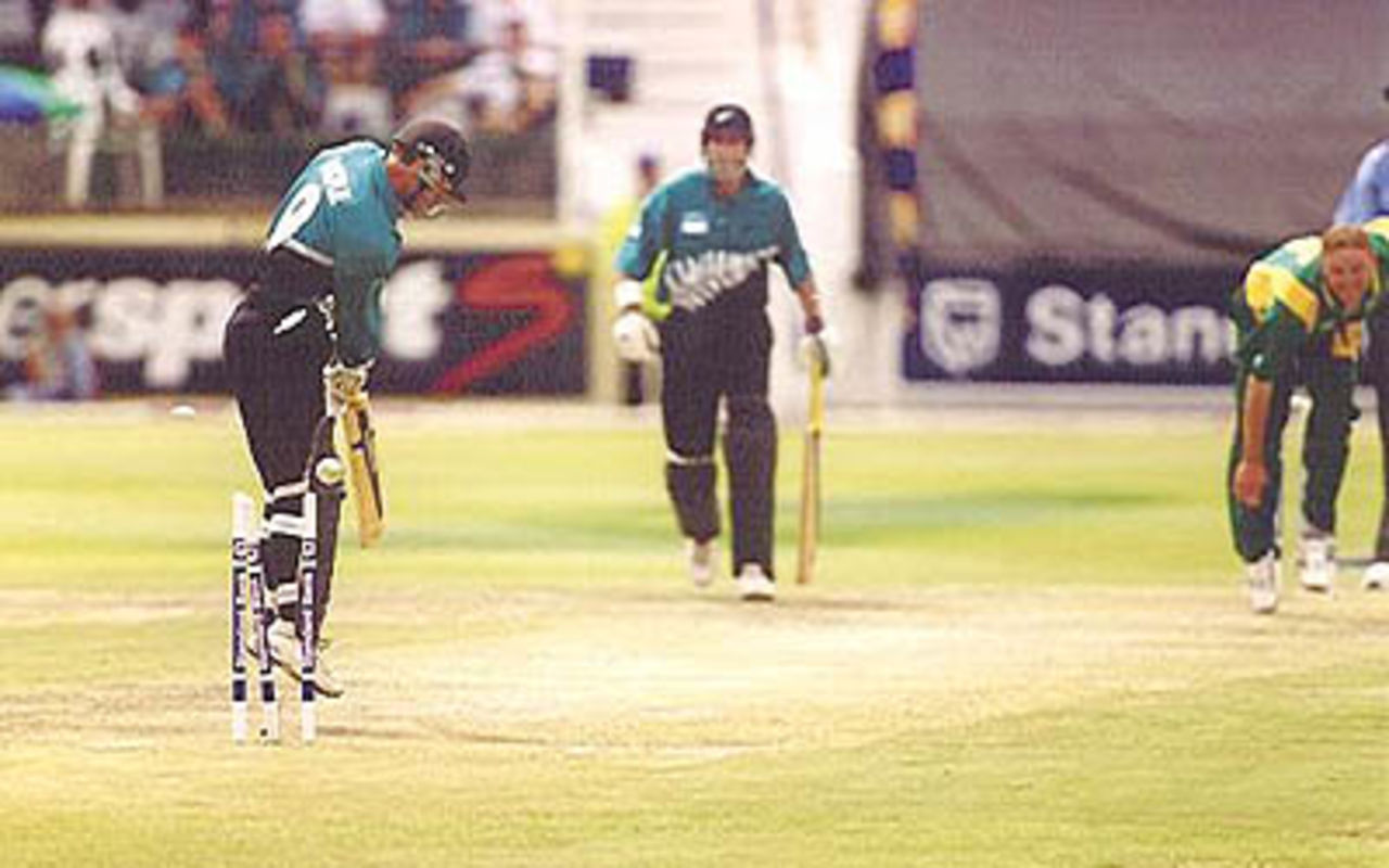 Nathan Astle bowled by Donald for 58, New Zealand in South Africa 2000/01, 2nd One-Day International, South Africa v New Zealand, Willowmoore Park, Benoni, 22 October 2000.