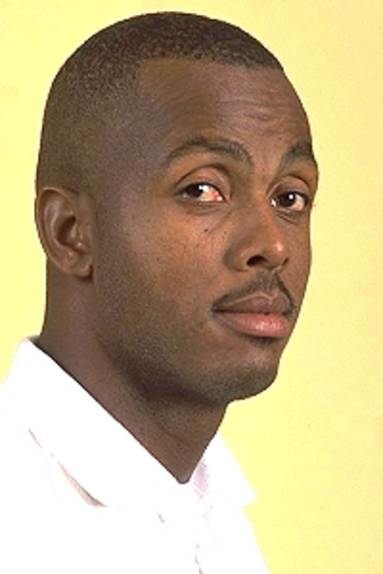 Portrait of Courtney Walsh.