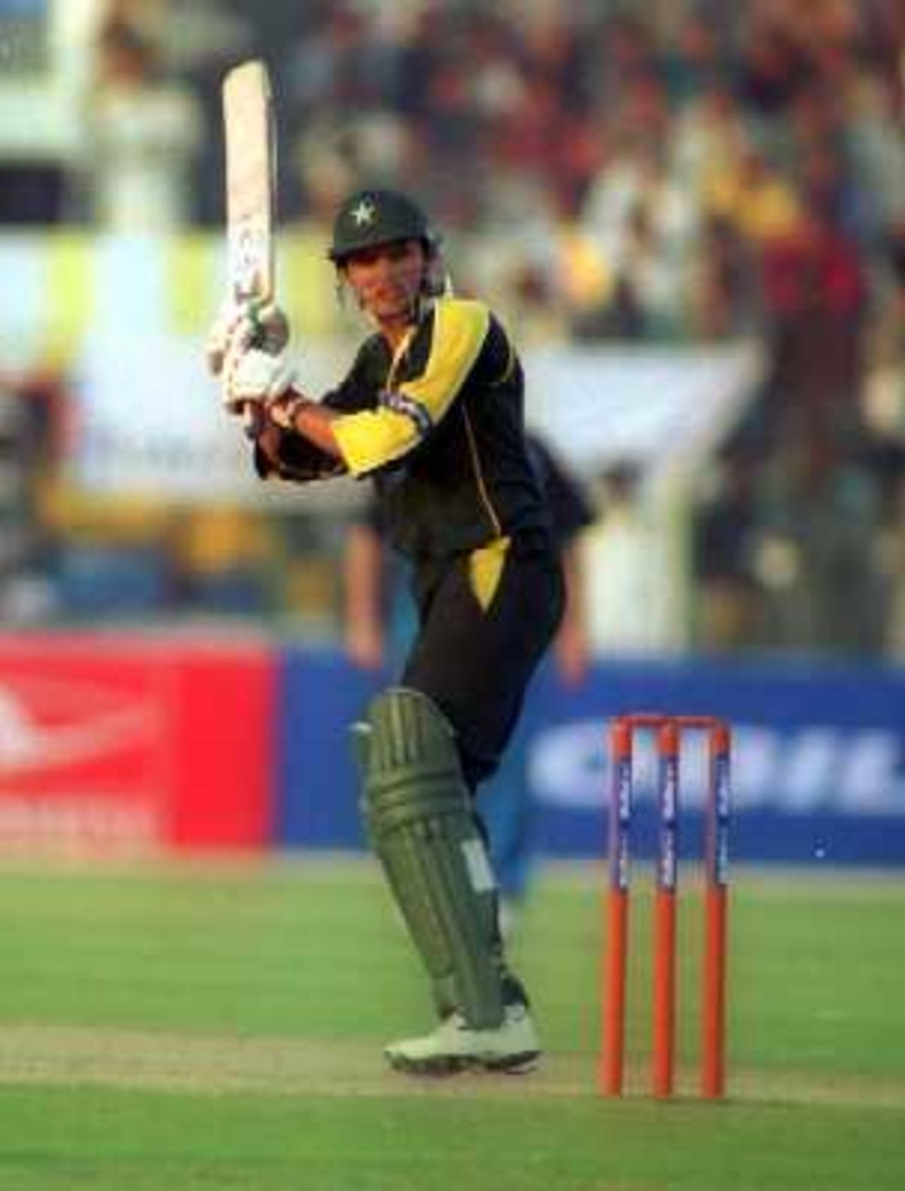 Afridi showed his batting potentials as well as he makes the highest score for Pakistan, England v Pakistan, 2nd ODI At Gaddafi Stadium Lahore, 27 October 2000