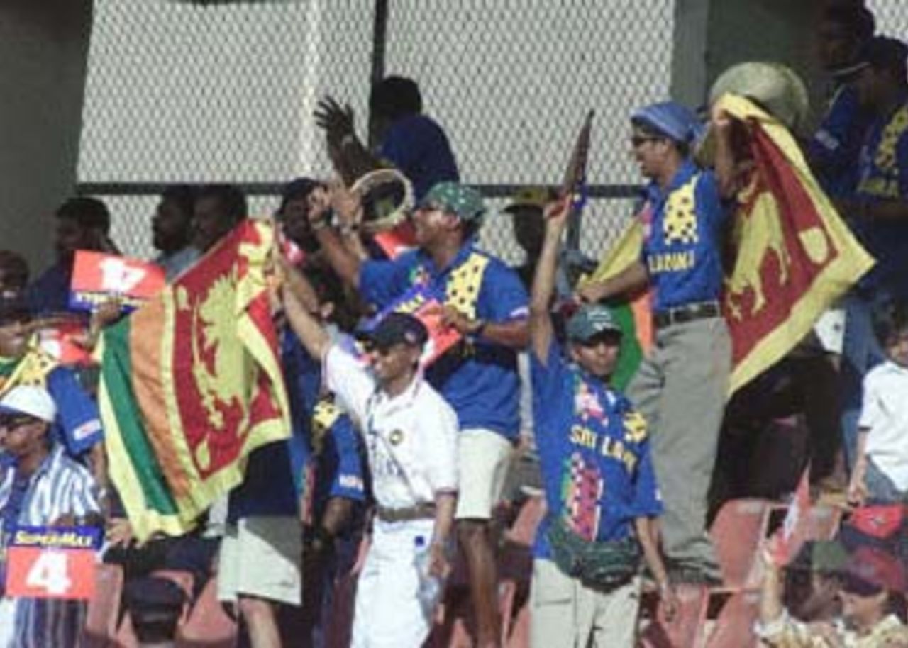 Ecstatic Sri Lankan supporters, Coca-Cola Champions Trophy, 2000/01, Final, India v Sri Lanka, Sharjah C.A. Stadium, 29 October 2000.