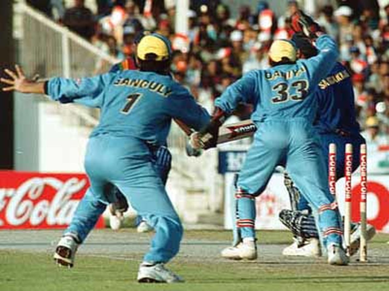 Dahiya and Ganguly jump in joy as Sangakkara plays on, Coca-Cola Champions Trophy, 2000/01, Final, India v Sri Lanka, Sharjah C.A. Stadium, 29 October 2000.