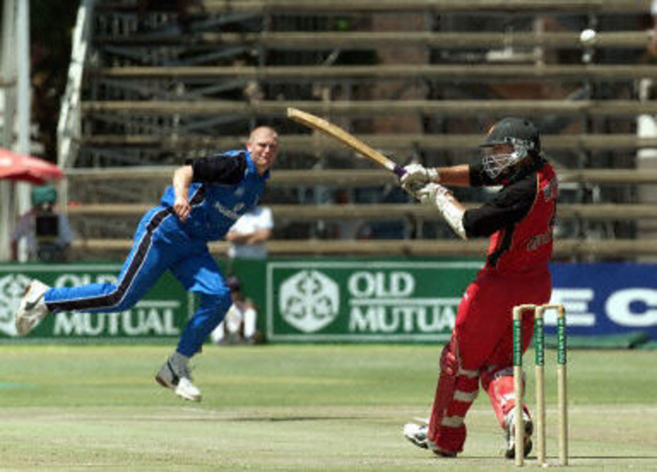 Zimbabwe v England, 1st ODI, Harare Sports Club 3 September 2001